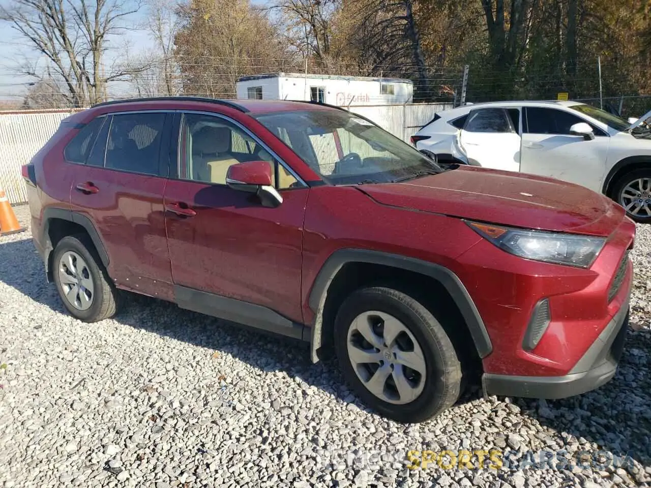 4 Photograph of a damaged car JTMK1RFV9KD019963 TOYOTA RAV4 2019