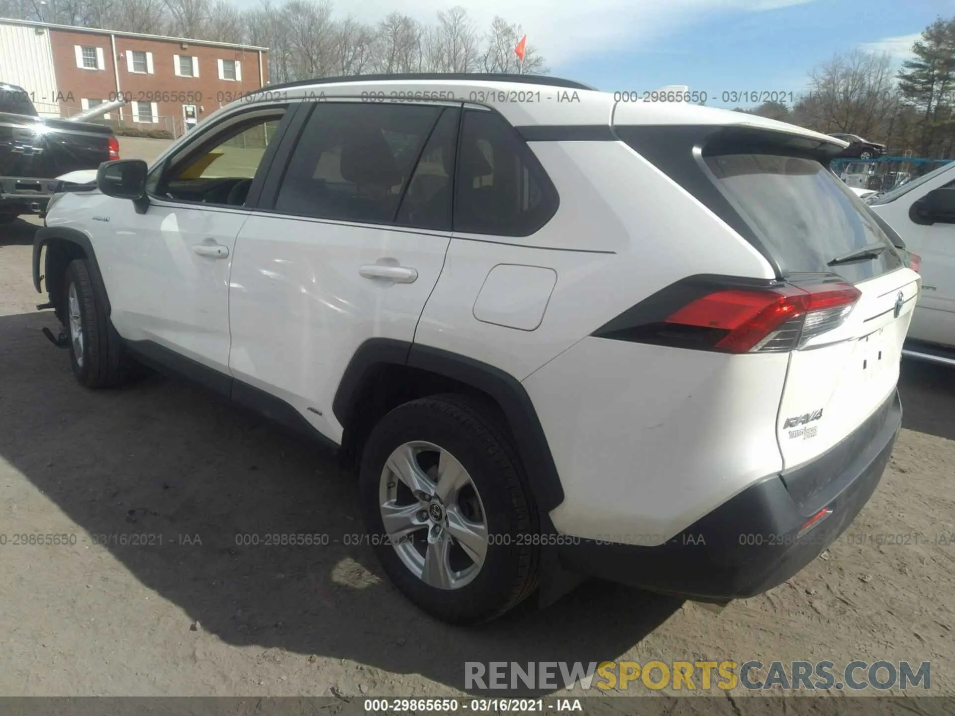 3 Photograph of a damaged car JTMLWRFV4KD510169 TOYOTA RAV4 2019