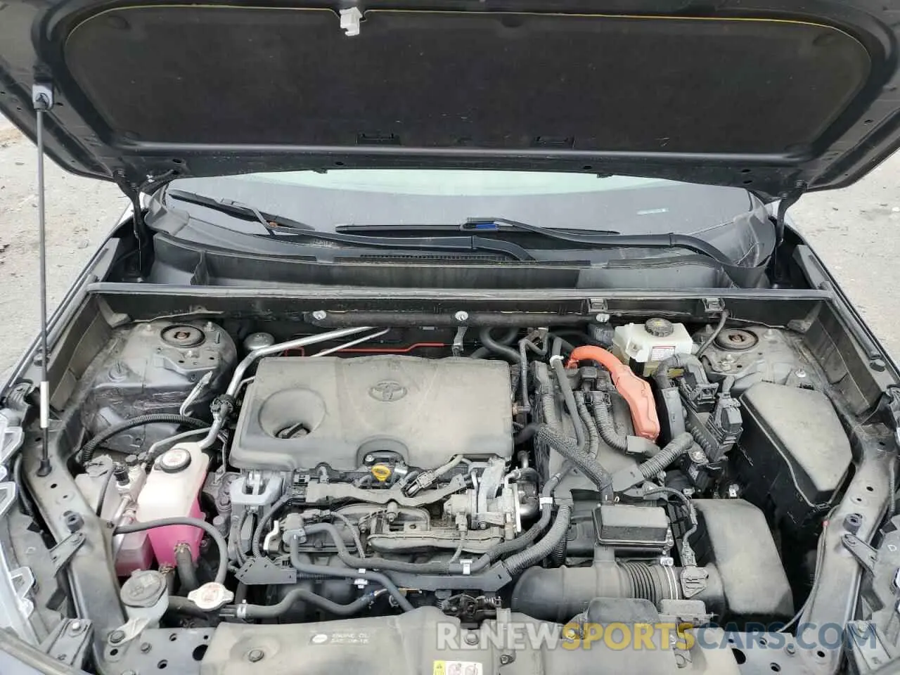 12 Photograph of a damaged car JTMMWRFV1KD032992 TOYOTA RAV4 2019