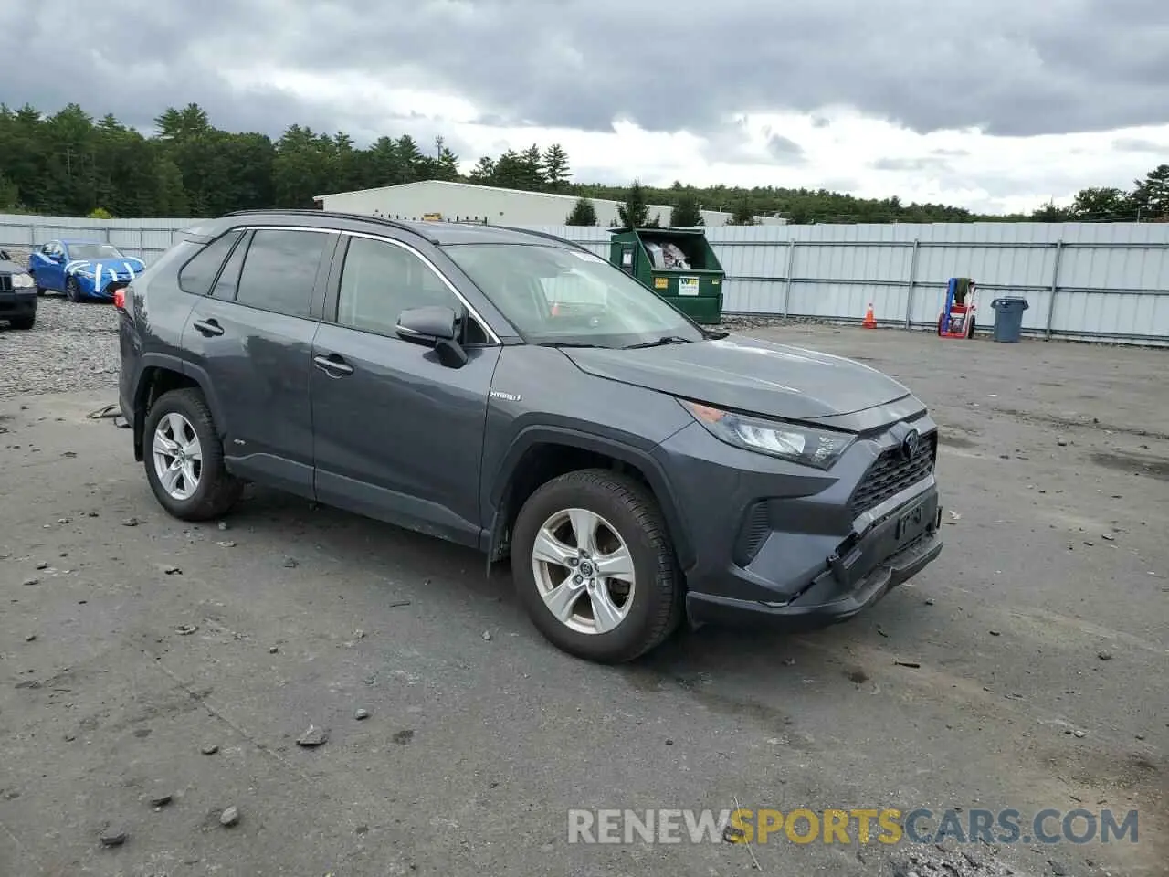 4 Photograph of a damaged car JTMMWRFV1KD032992 TOYOTA RAV4 2019