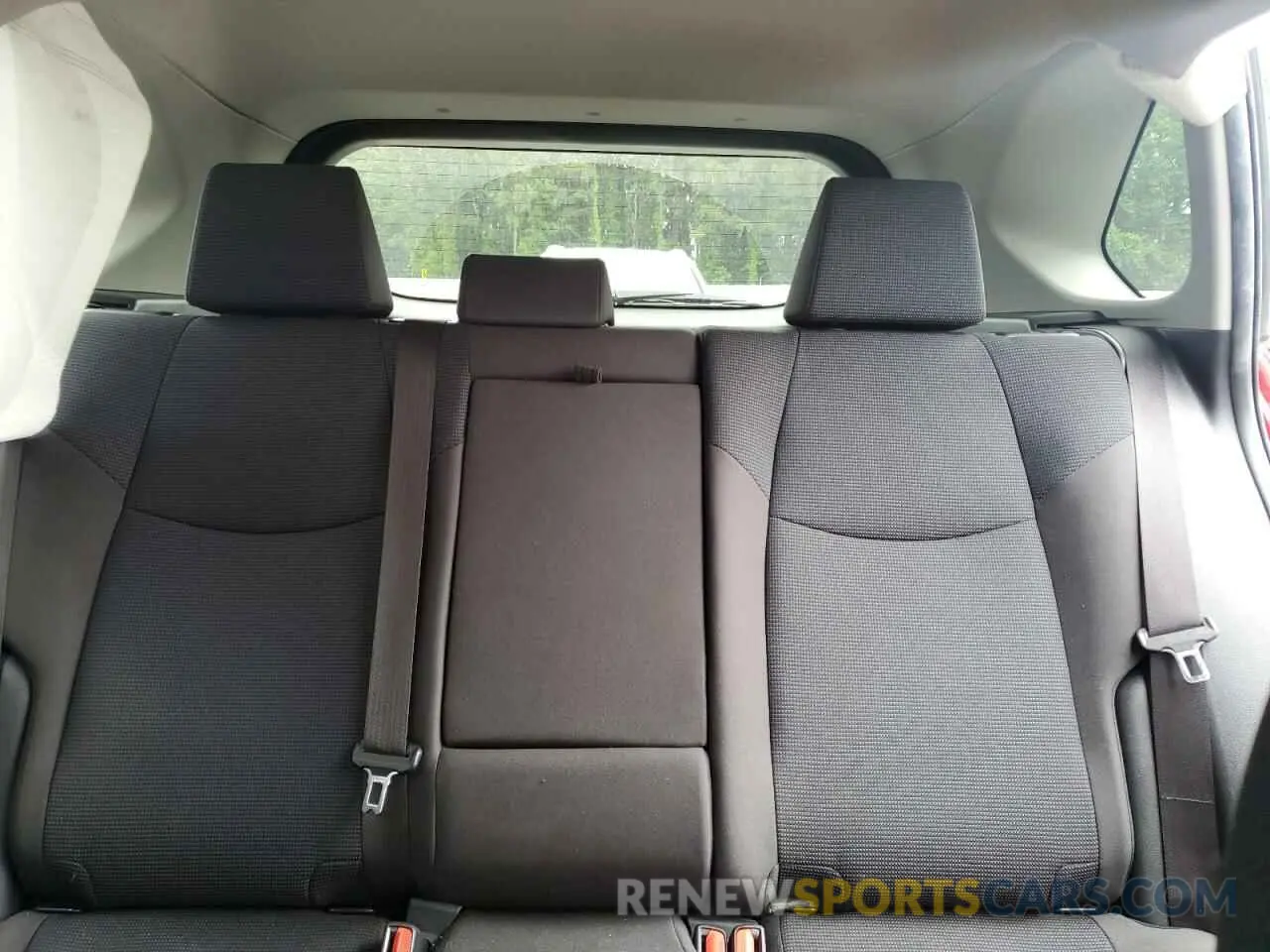 10 Фотография поврежденного автомобиля JTMMWRFV8KD002940 TOYOTA RAV4 2019