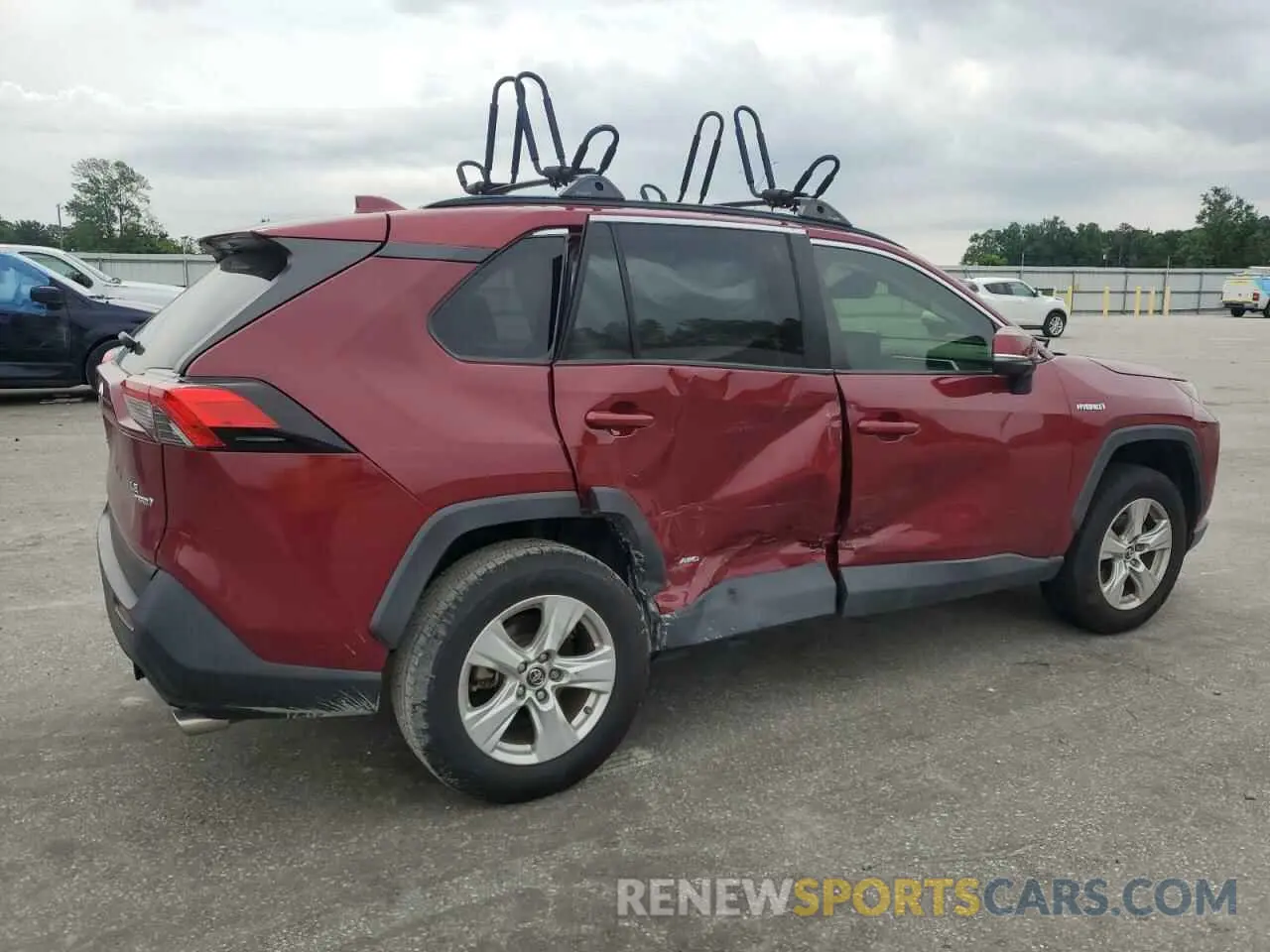 3 Фотография поврежденного автомобиля JTMMWRFV8KD002940 TOYOTA RAV4 2019
