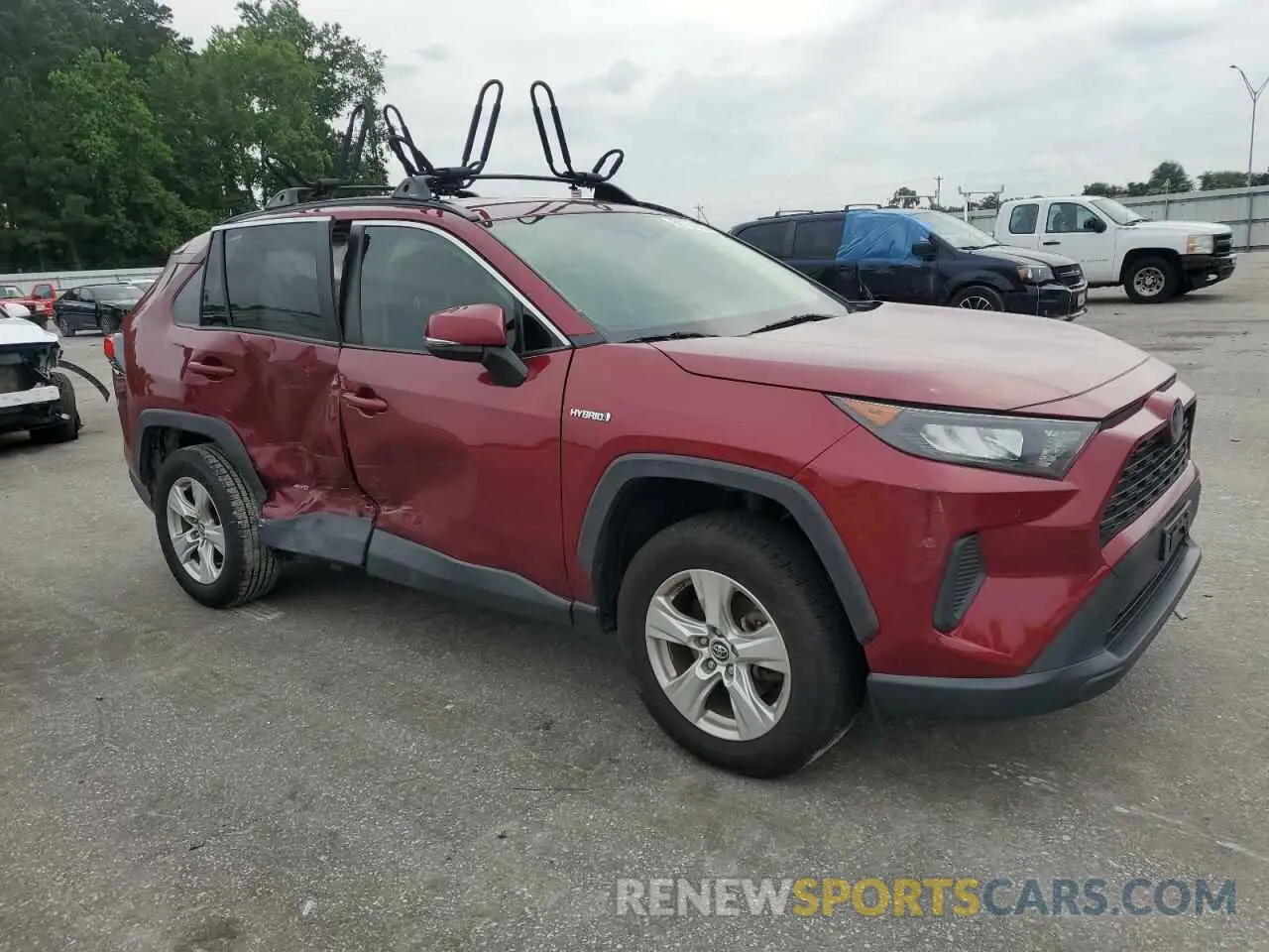 4 Фотография поврежденного автомобиля JTMMWRFV8KD002940 TOYOTA RAV4 2019