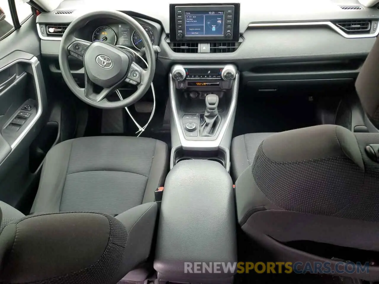 8 Фотография поврежденного автомобиля JTMMWRFV8KD002940 TOYOTA RAV4 2019