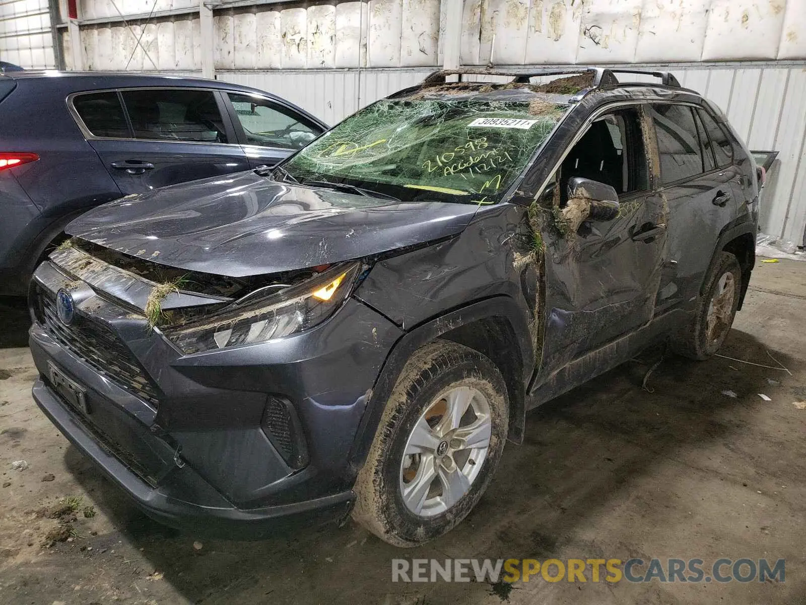 2 Photograph of a damaged car JTMMWRFV8KD005823 TOYOTA RAV4 2019