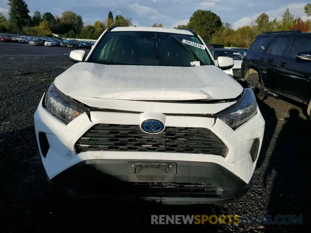 5 Фотография поврежденного автомобиля JTMMWRFVXKD014801 TOYOTA RAV4 2019