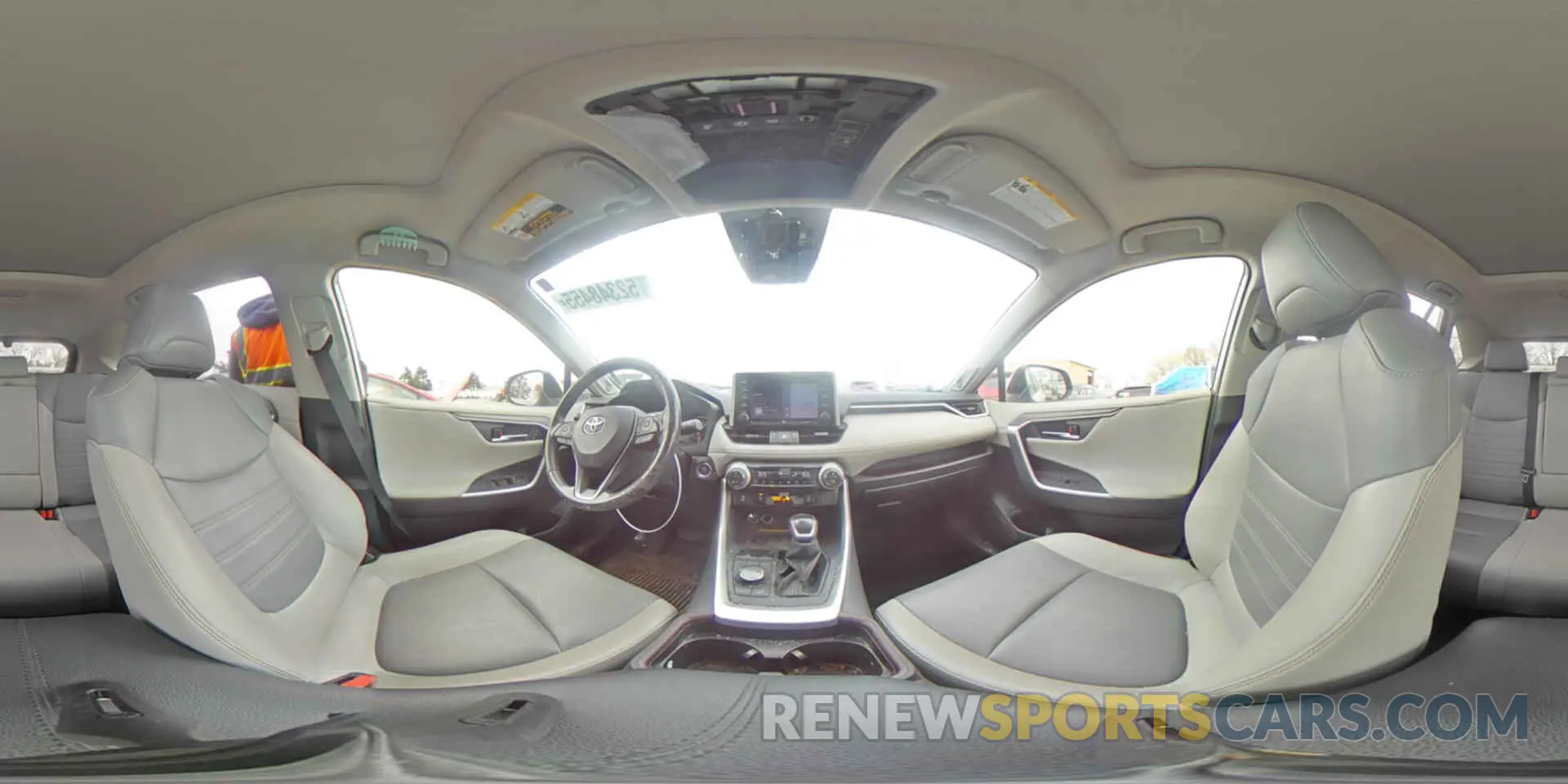 13 Photograph of a damaged car JTMN1RFV0KD515487 TOYOTA RAV4 2019