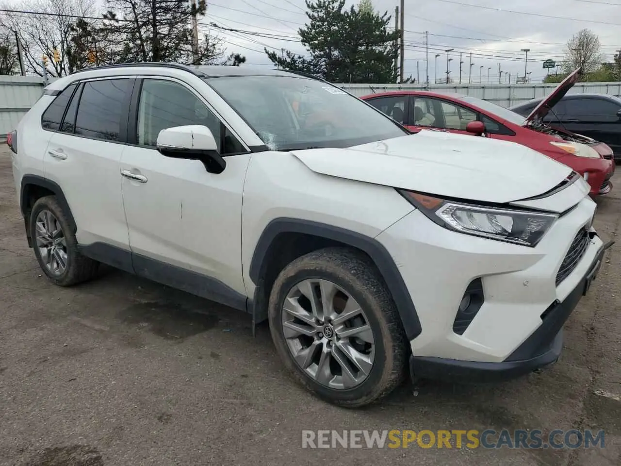 4 Photograph of a damaged car JTMN1RFV0KD515487 TOYOTA RAV4 2019