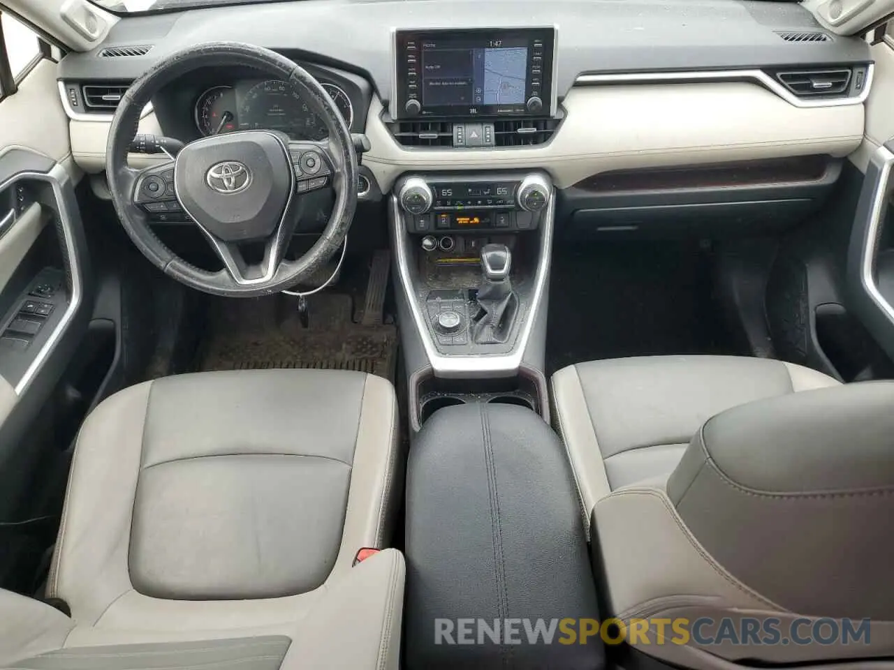 8 Photograph of a damaged car JTMN1RFV0KD515487 TOYOTA RAV4 2019