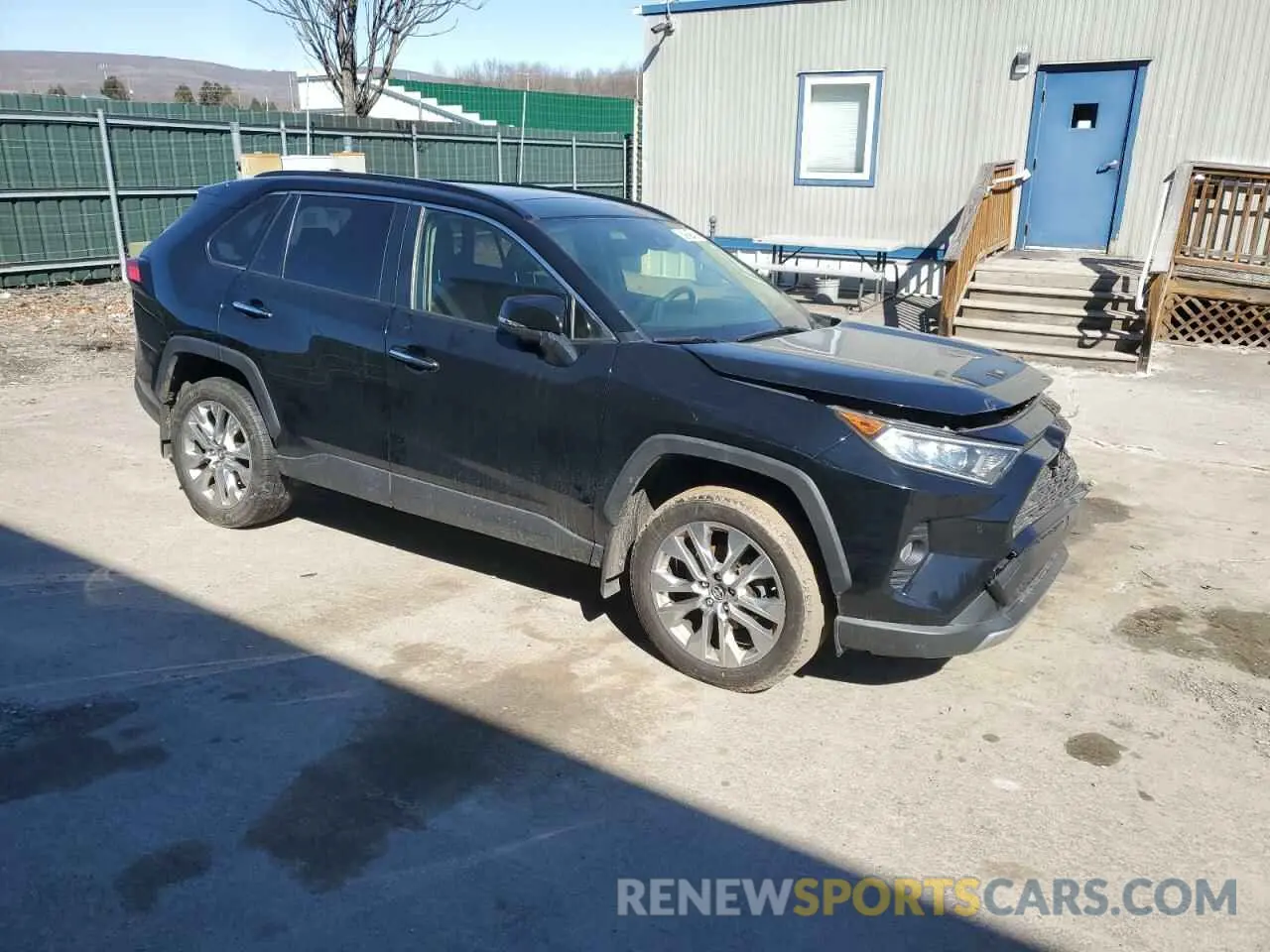 4 Фотография поврежденного автомобиля JTMN1RFV2KD518441 TOYOTA RAV4 2019