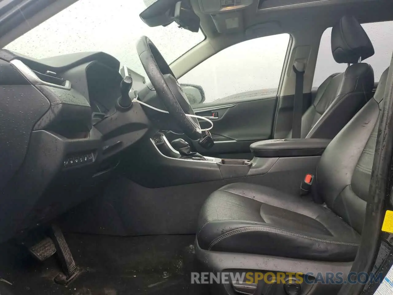 7 Фотография поврежденного автомобиля JTMN1RFV2KD518441 TOYOTA RAV4 2019