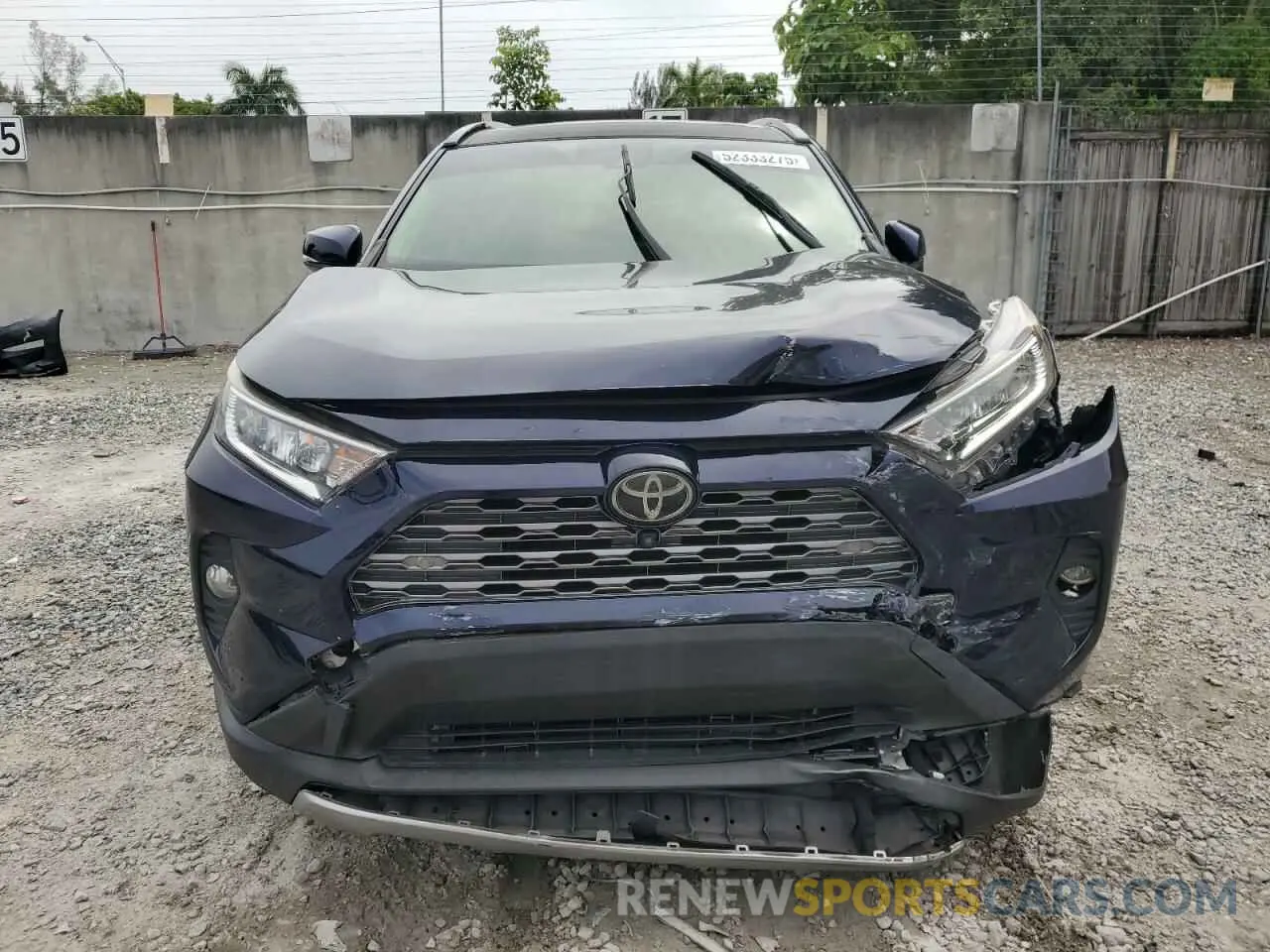 5 Photograph of a damaged car JTMN1RFV3KD519307 TOYOTA RAV4 2019