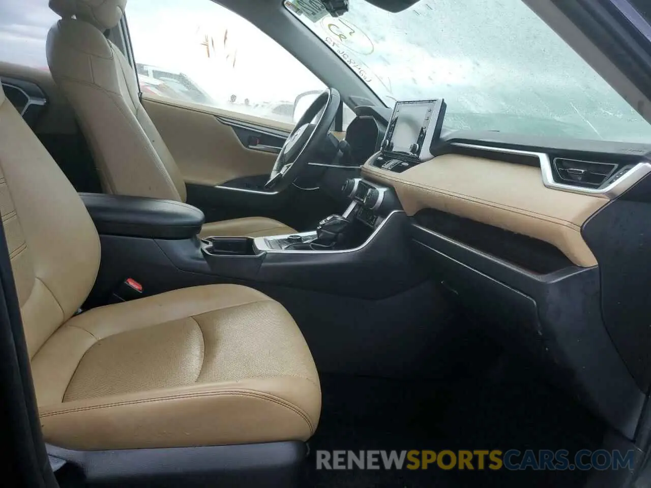 5 Фотография поврежденного автомобиля JTMN1RFV3KD522918 TOYOTA RAV4 2019