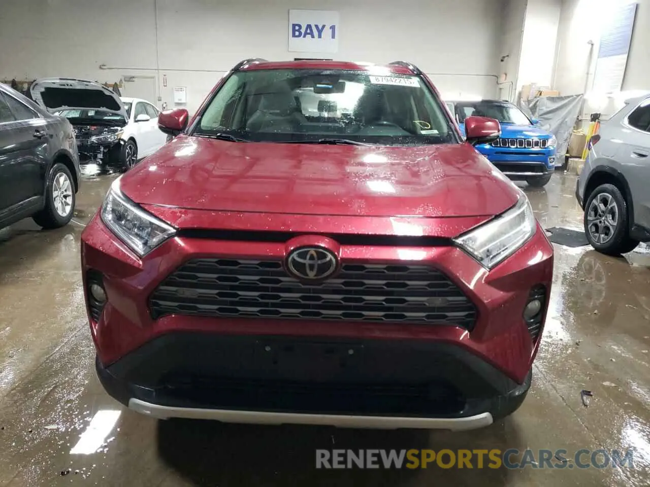 5 Photograph of a damaged car JTMN1RFV6KD516143 TOYOTA RAV4 2019