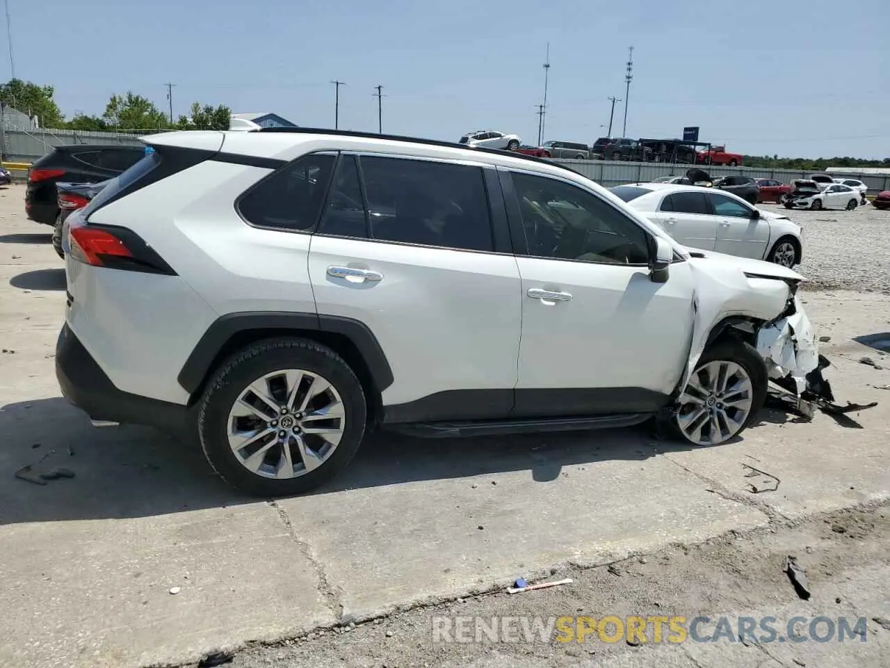3 Photograph of a damaged car JTMN1RFV7KD501599 TOYOTA RAV4 2019