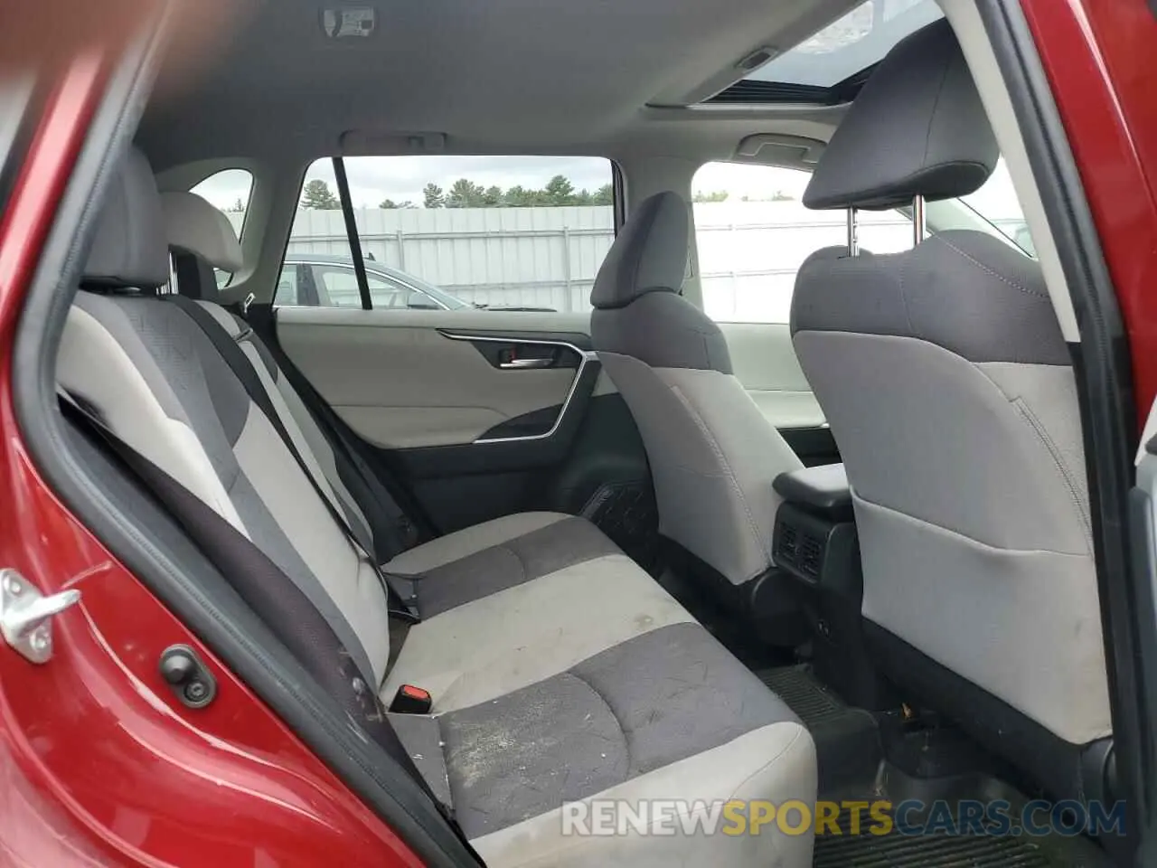 11 Photograph of a damaged car JTMP1RFV0KD026581 TOYOTA RAV4 2019