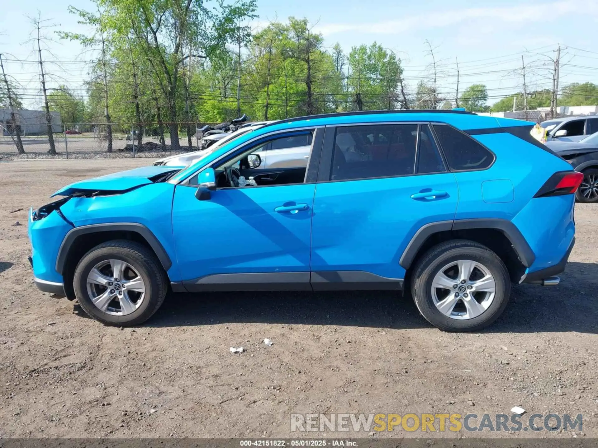14 Фотография поврежденного автомобиля JTMP1RFV0KJ004470 TOYOTA RAV4 2019