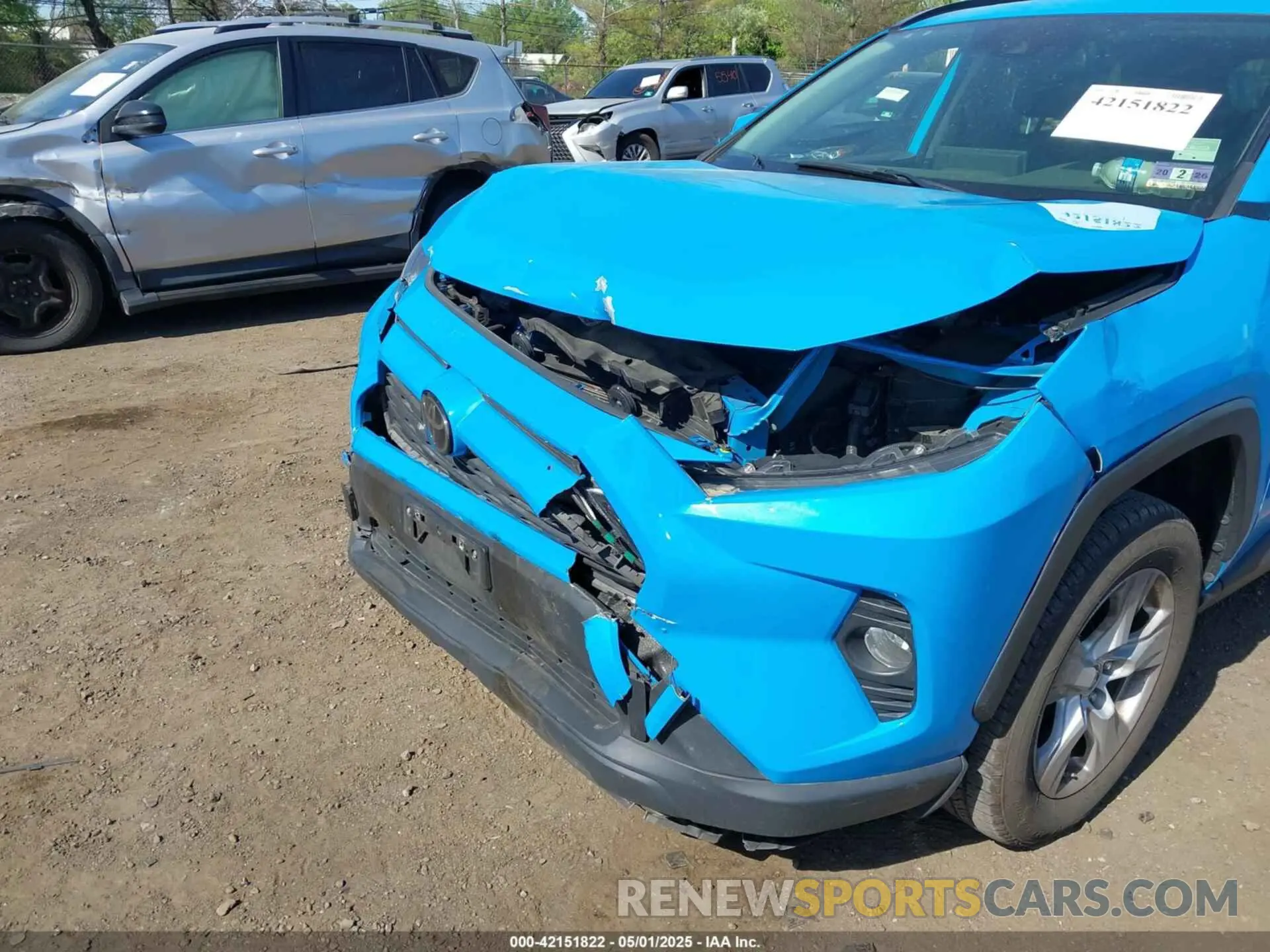 6 Фотография поврежденного автомобиля JTMP1RFV0KJ004470 TOYOTA RAV4 2019