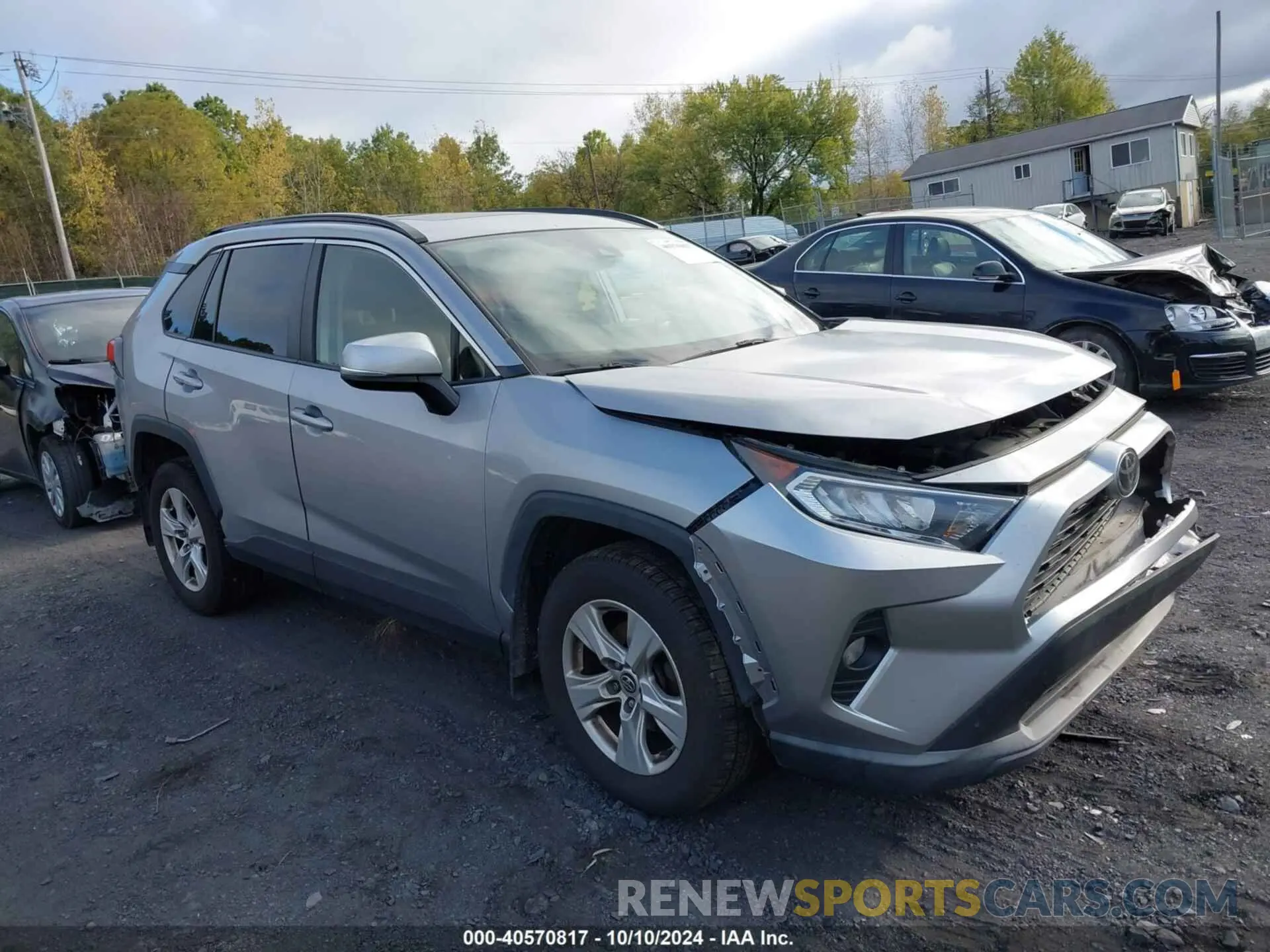 1 Photograph of a damaged car JTMP1RFV1KD500795 TOYOTA RAV4 2019