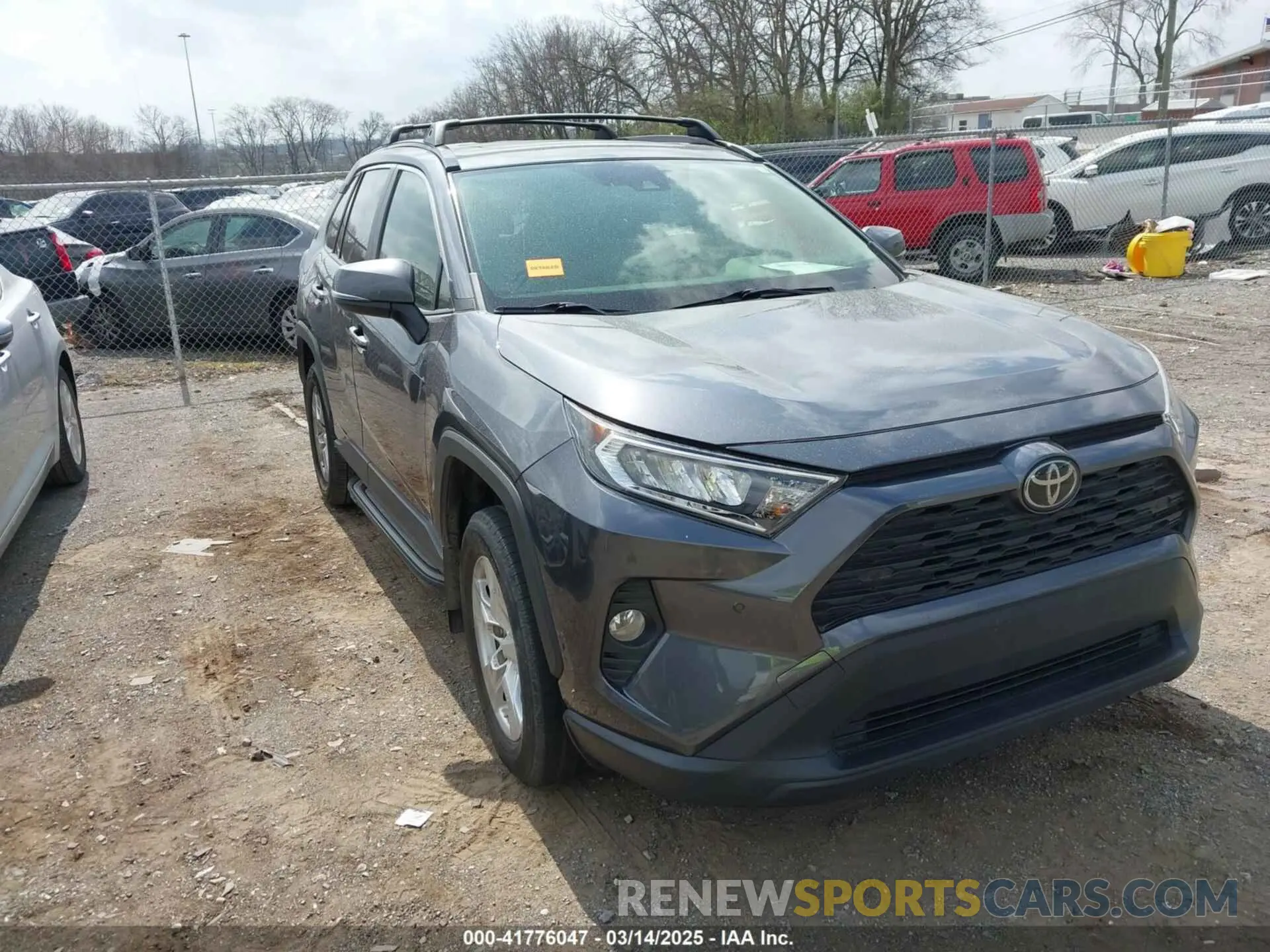 1 Фотография поврежденного автомобиля JTMP1RFV1KD501607 TOYOTA RAV4 2019