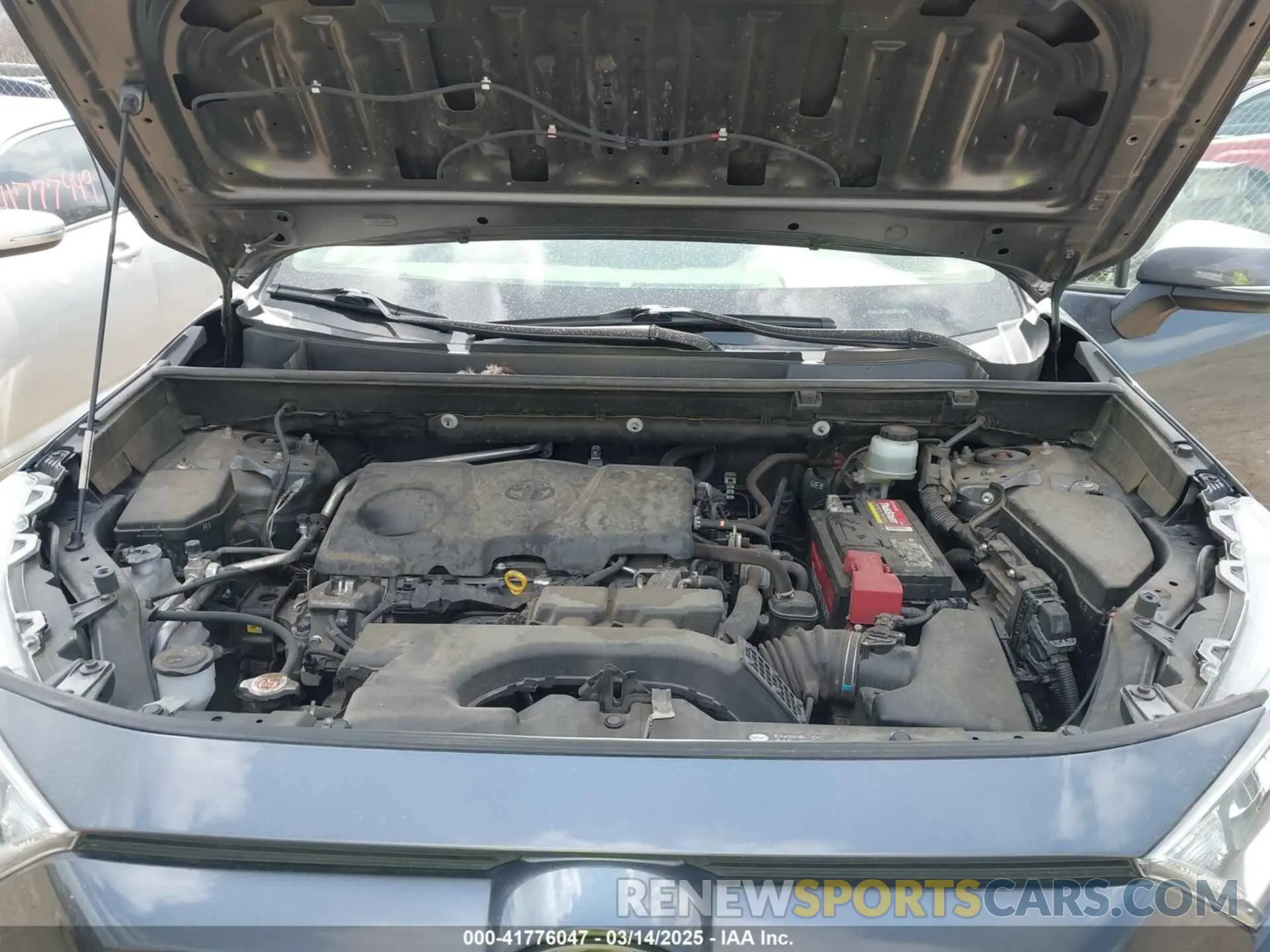 10 Фотография поврежденного автомобиля JTMP1RFV1KD501607 TOYOTA RAV4 2019