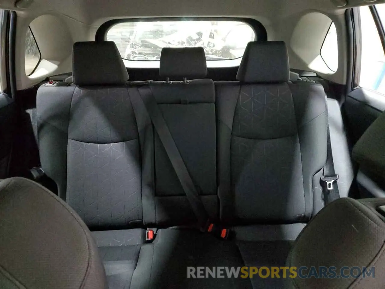 10 Фотография поврежденного автомобиля JTMP1RFV2KD015209 TOYOTA RAV4 2019