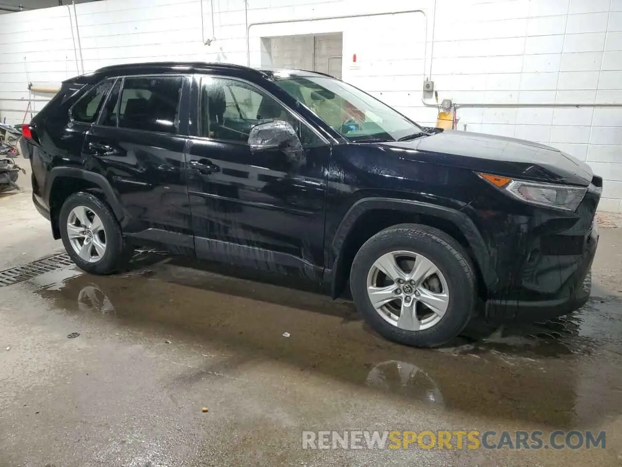 4 Фотография поврежденного автомобиля JTMP1RFV2KD015209 TOYOTA RAV4 2019
