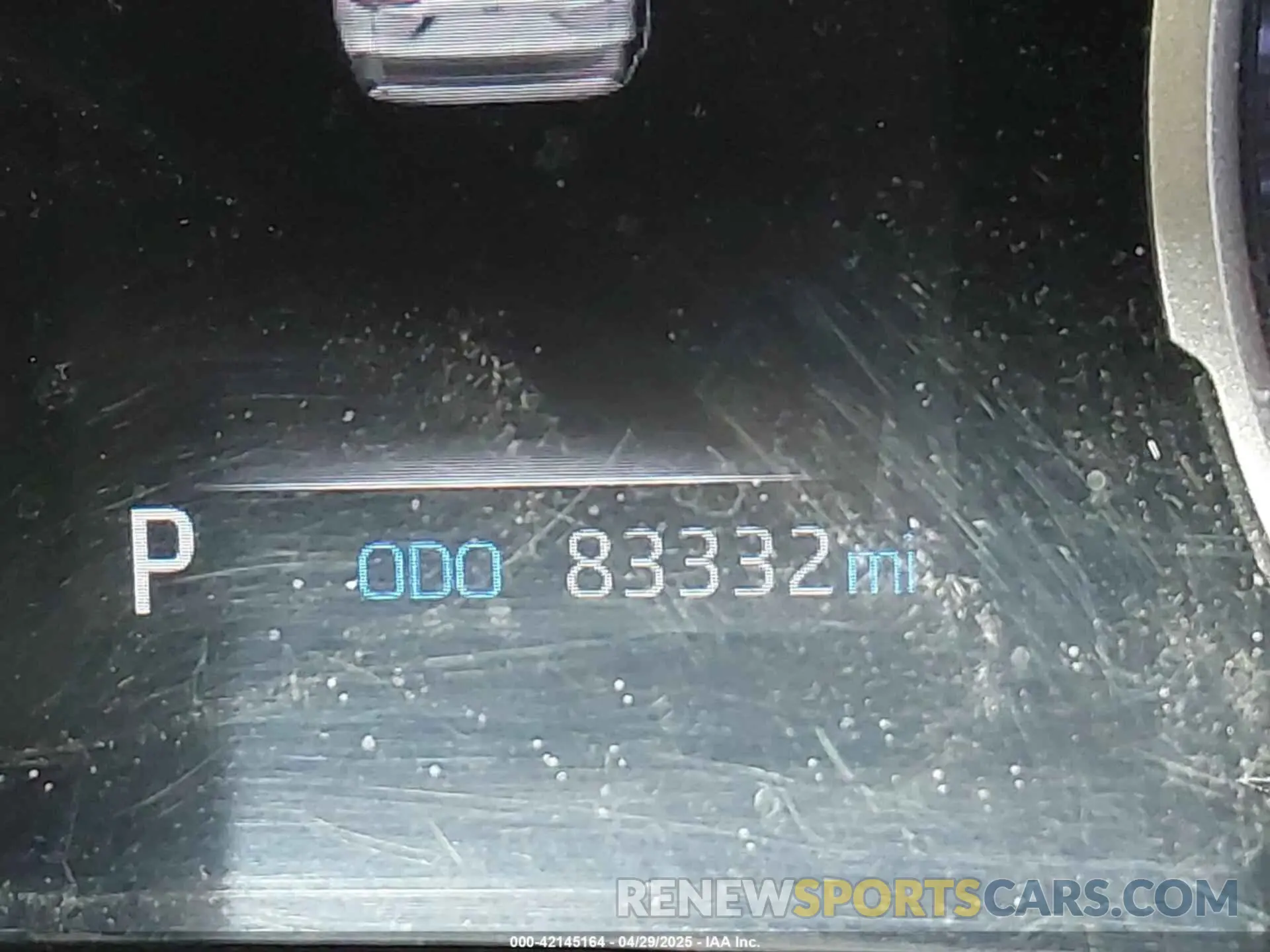 15 Photograph of a damaged car JTMP1RFV2KD042717 TOYOTA RAV4 2019
