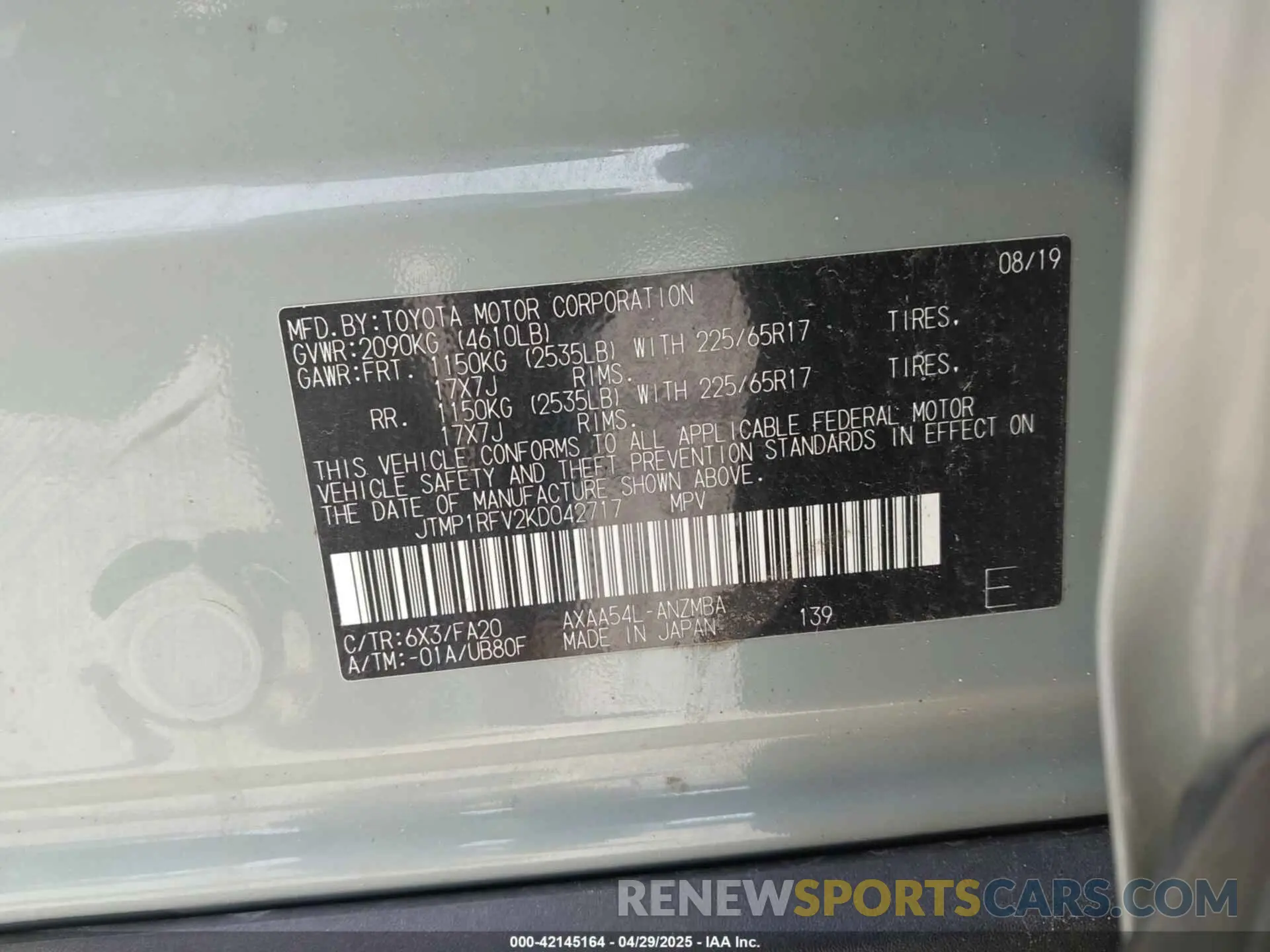 9 Photograph of a damaged car JTMP1RFV2KD042717 TOYOTA RAV4 2019