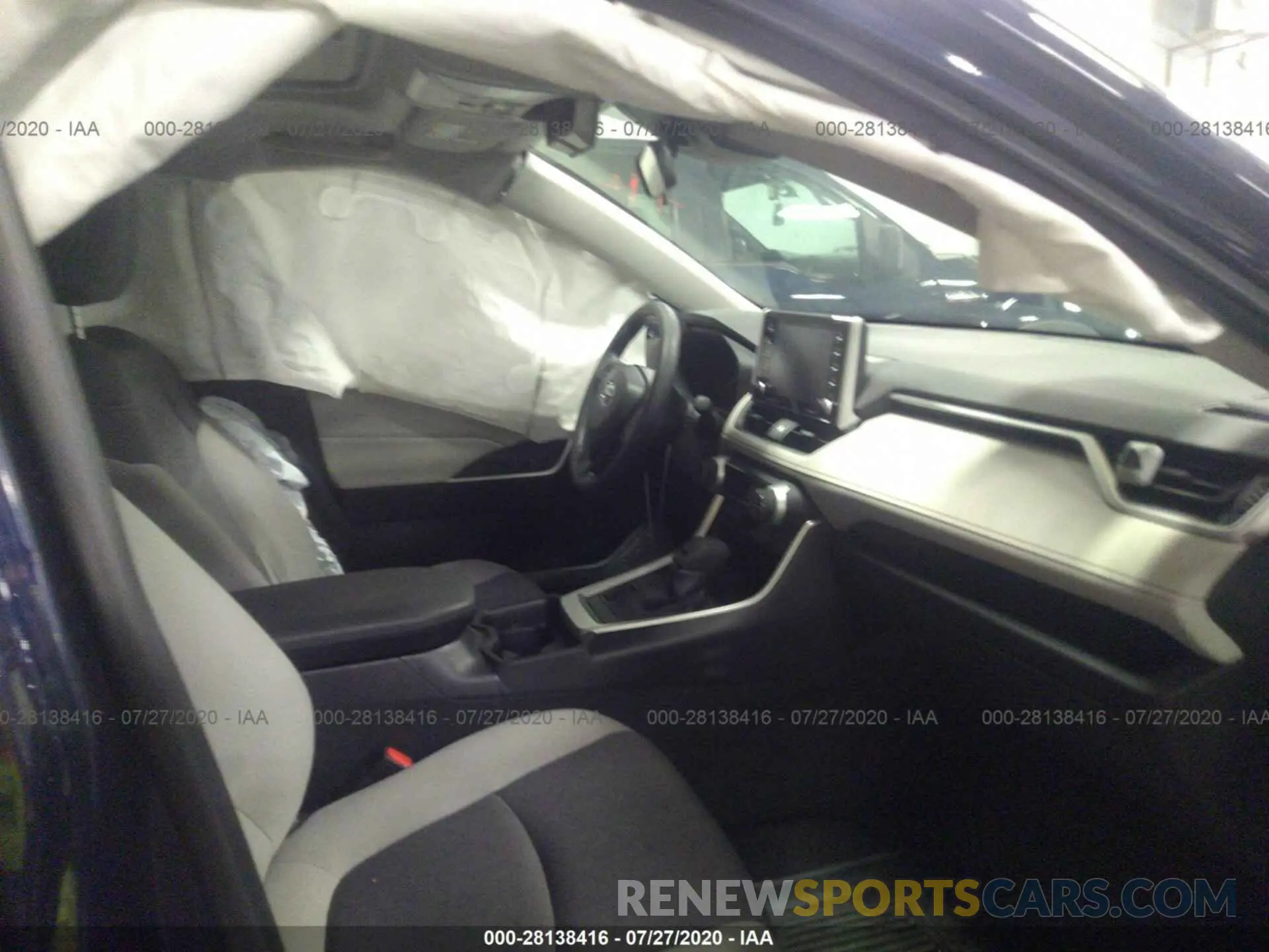 5 Photograph of a damaged car JTMP1RFV2KD510249 TOYOTA RAV4 2019