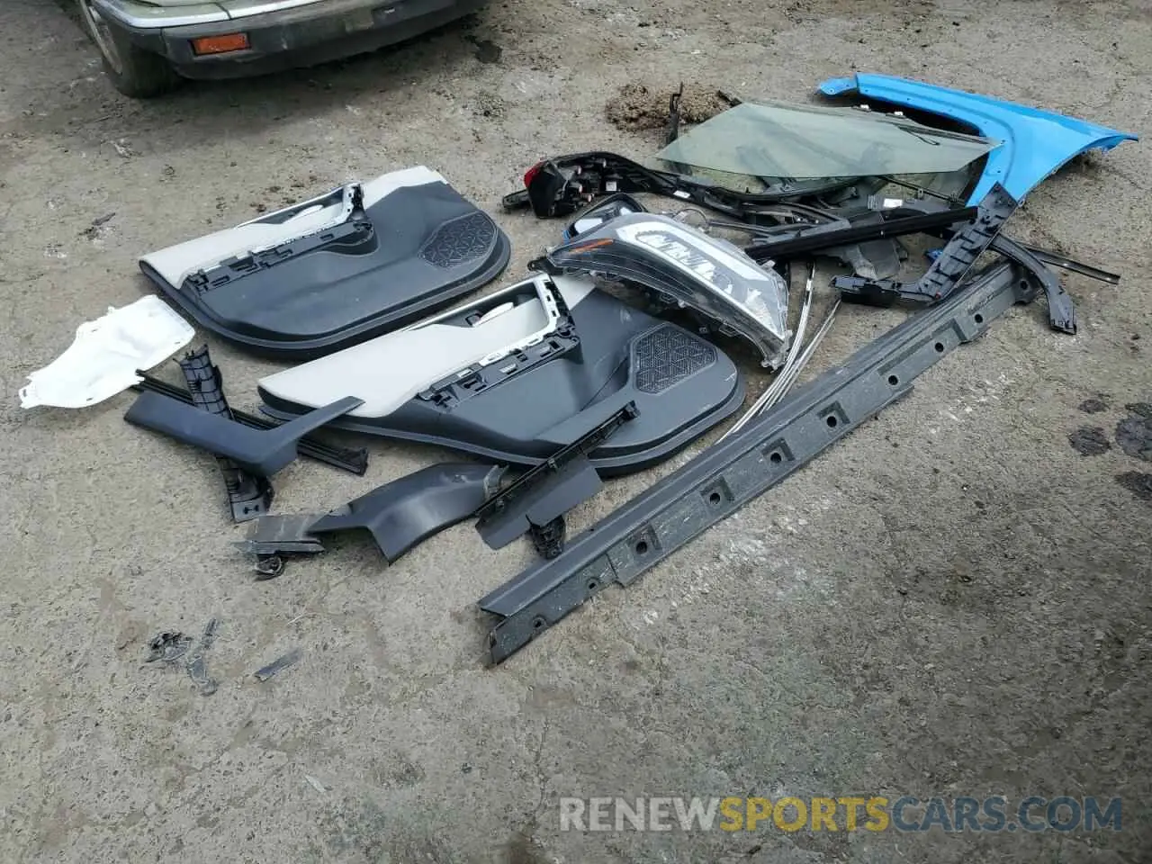 13 Photograph of a damaged car JTMP1RFV4KD025921 TOYOTA RAV4 2019