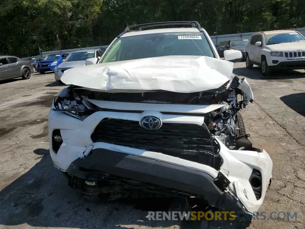5 Photograph of a damaged car JTMP1RFV4KD046008 TOYOTA RAV4 2019