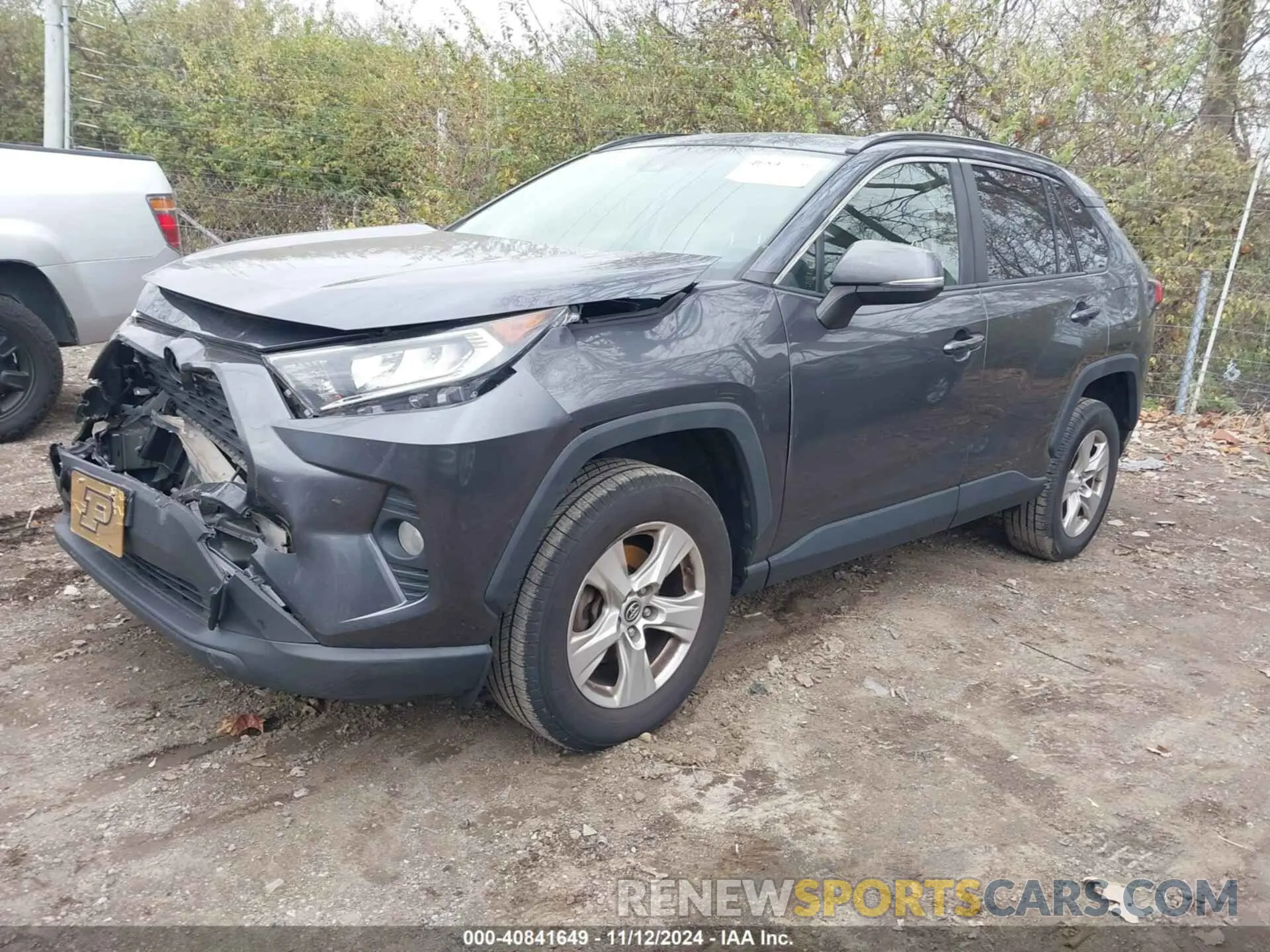 2 Photograph of a damaged car JTMP1RFV5KD003779 TOYOTA RAV4 2019