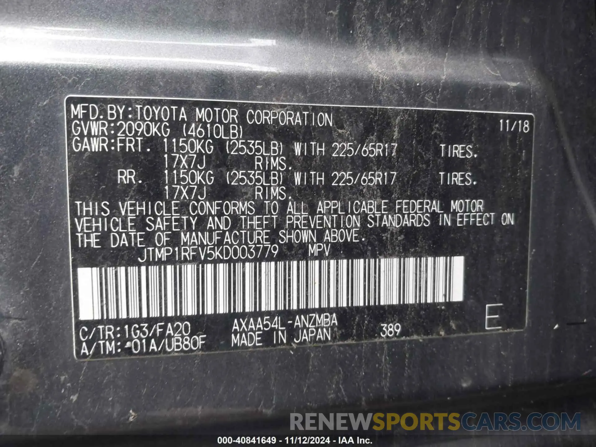 9 Photograph of a damaged car JTMP1RFV5KD003779 TOYOTA RAV4 2019