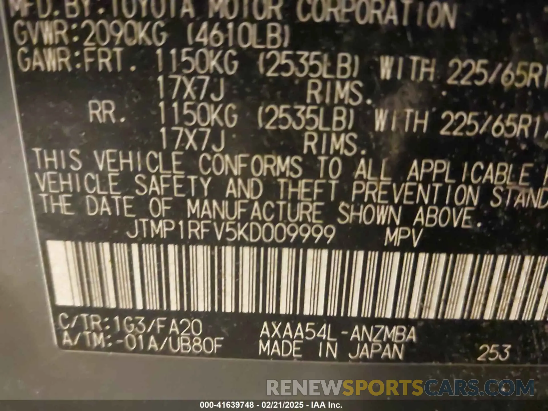 9 Photograph of a damaged car JTMP1RFV5KD009999 TOYOTA RAV4 2019