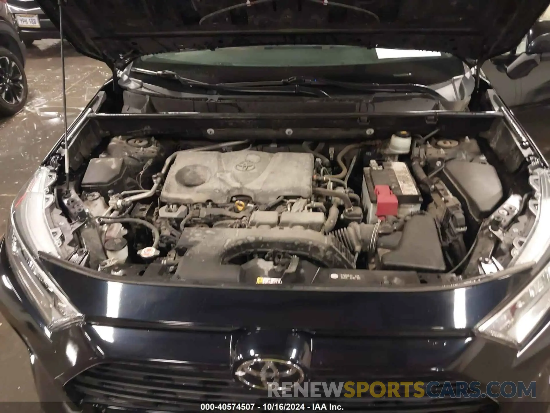 10 Photograph of a damaged car JTMP1RFV5KD028777 TOYOTA RAV4 2019