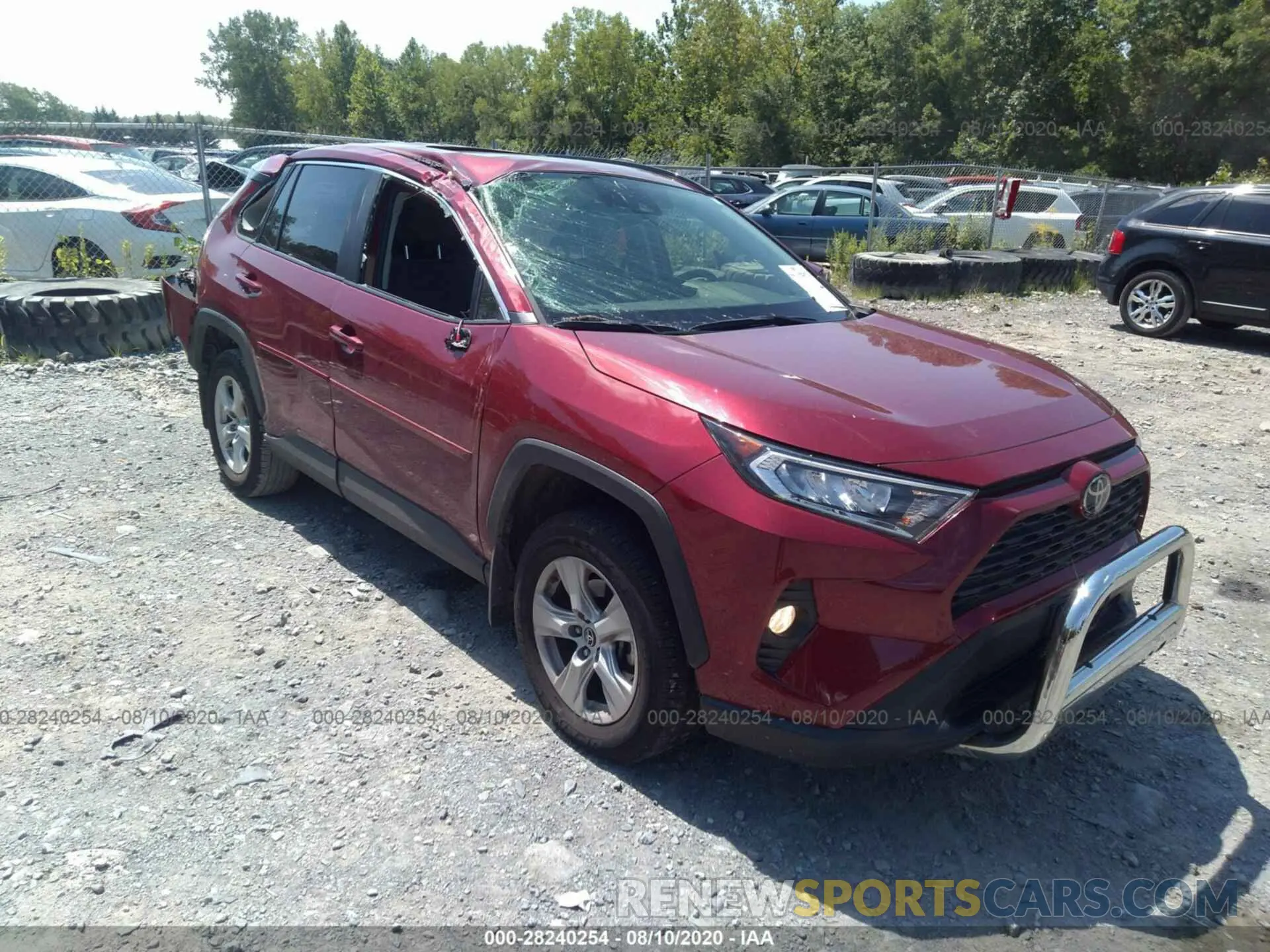 1 Photograph of a damaged car JTMP1RFV5KJ009762 TOYOTA RAV4 2019