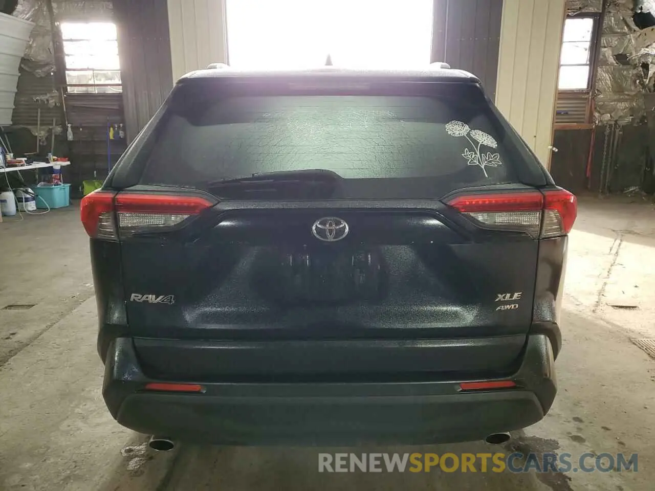 6 Photograph of a damaged car JTMP1RFV6KD017836 TOYOTA RAV4 2019