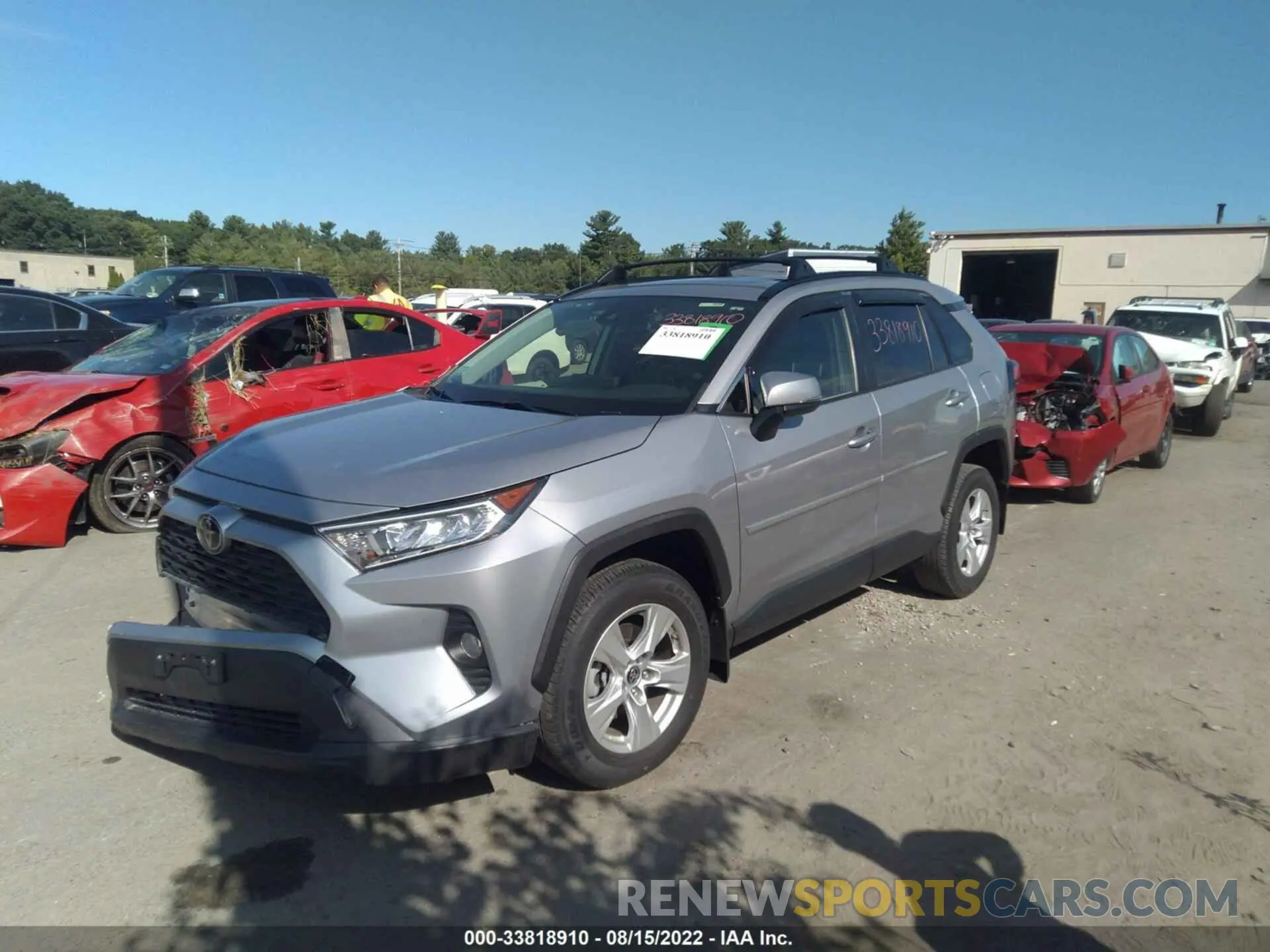 2 Фотография поврежденного автомобиля JTMP1RFV6KD042543 TOYOTA RAV4 2019