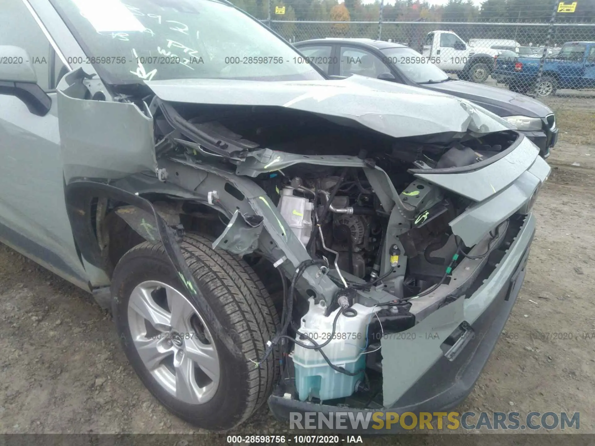 6 Photograph of a damaged car JTMP1RFV6KD507967 TOYOTA RAV4 2019