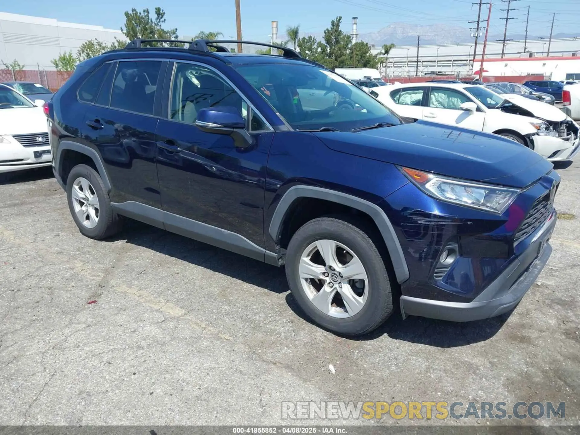 1 Фотография поврежденного автомобиля JTMP1RFV7KD025945 TOYOTA RAV4 2019