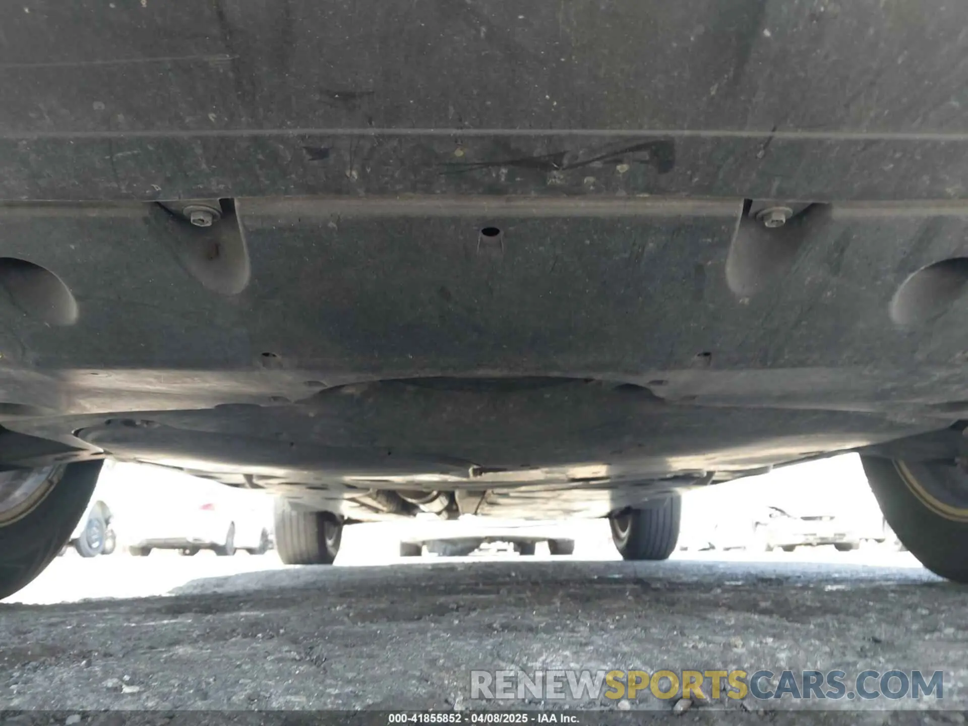 19 Фотография поврежденного автомобиля JTMP1RFV7KD025945 TOYOTA RAV4 2019