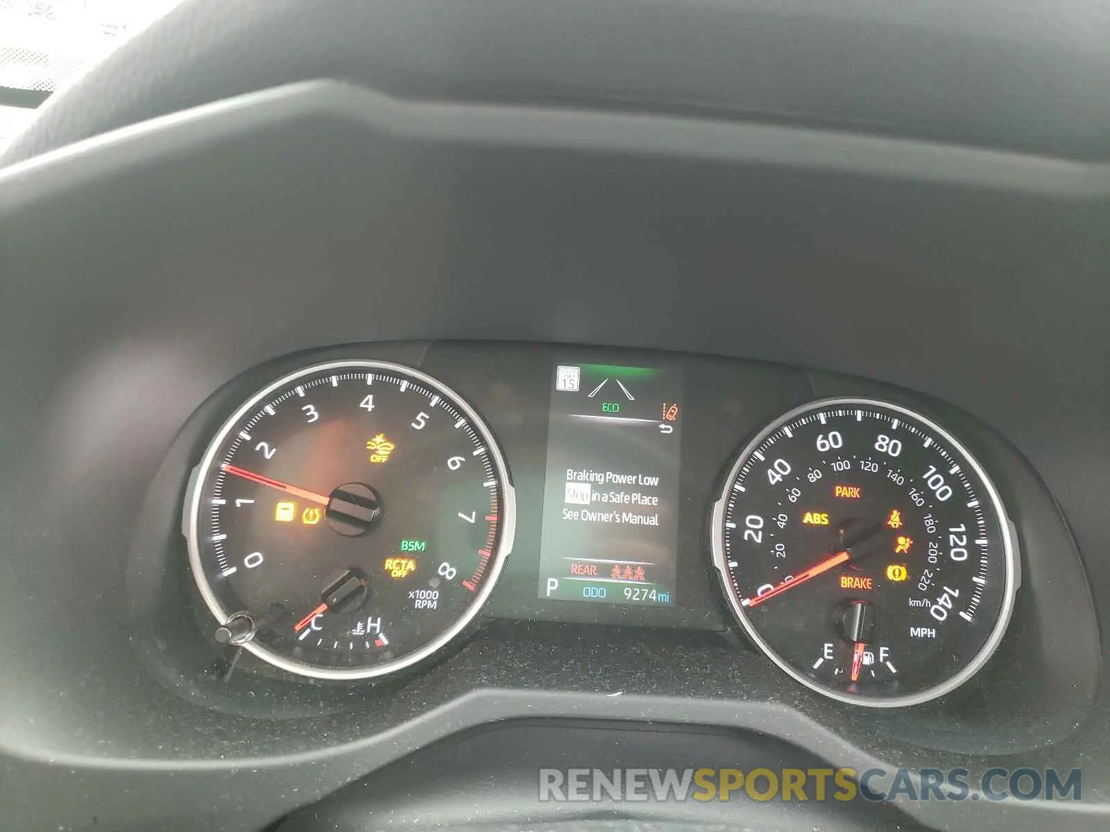 8 Photograph of a damaged car JTMP1RFV7KJ022884 TOYOTA RAV4 2019