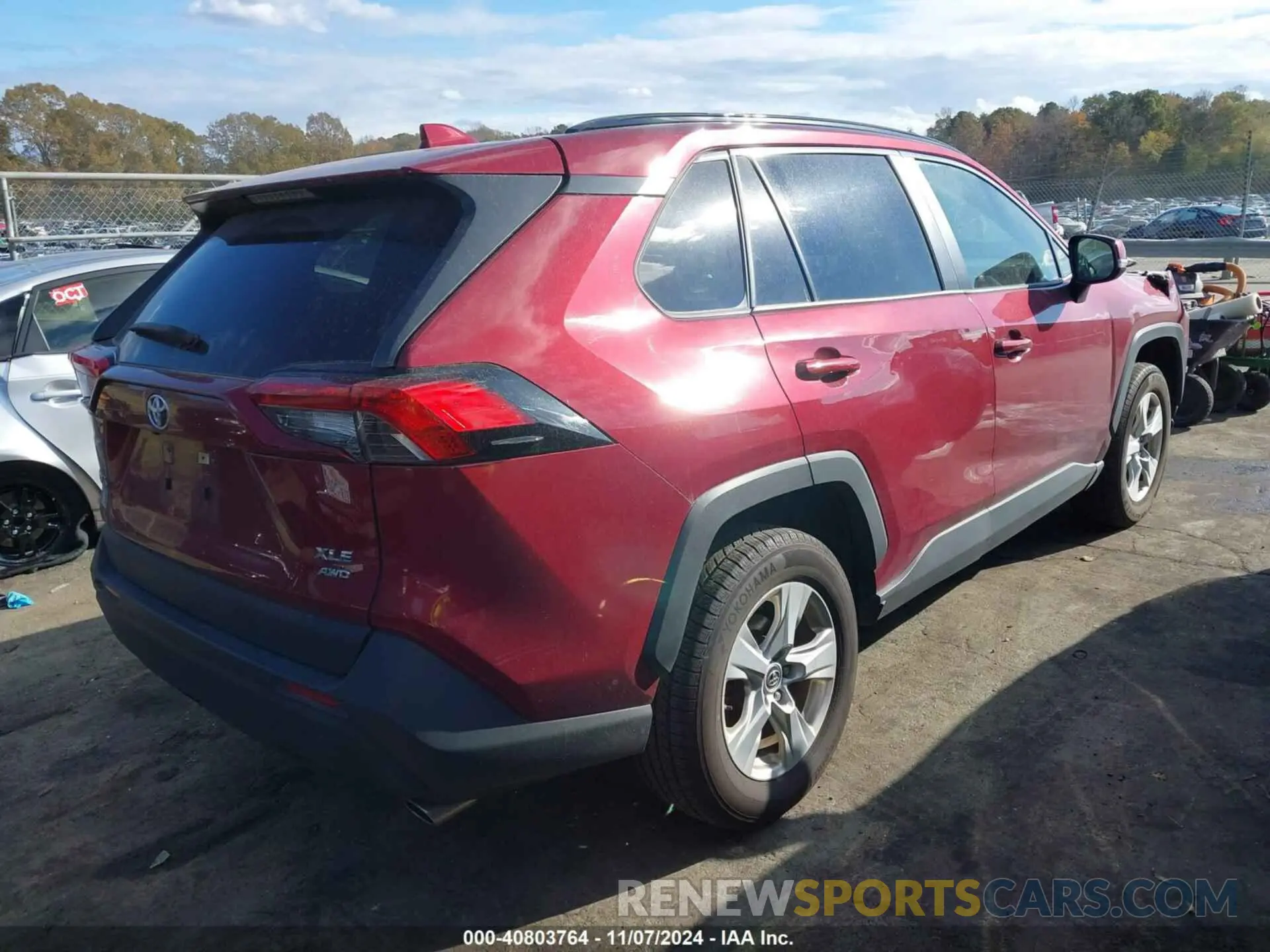 4 Photograph of a damaged car JTMP1RFV8KD029650 TOYOTA RAV4 2019
