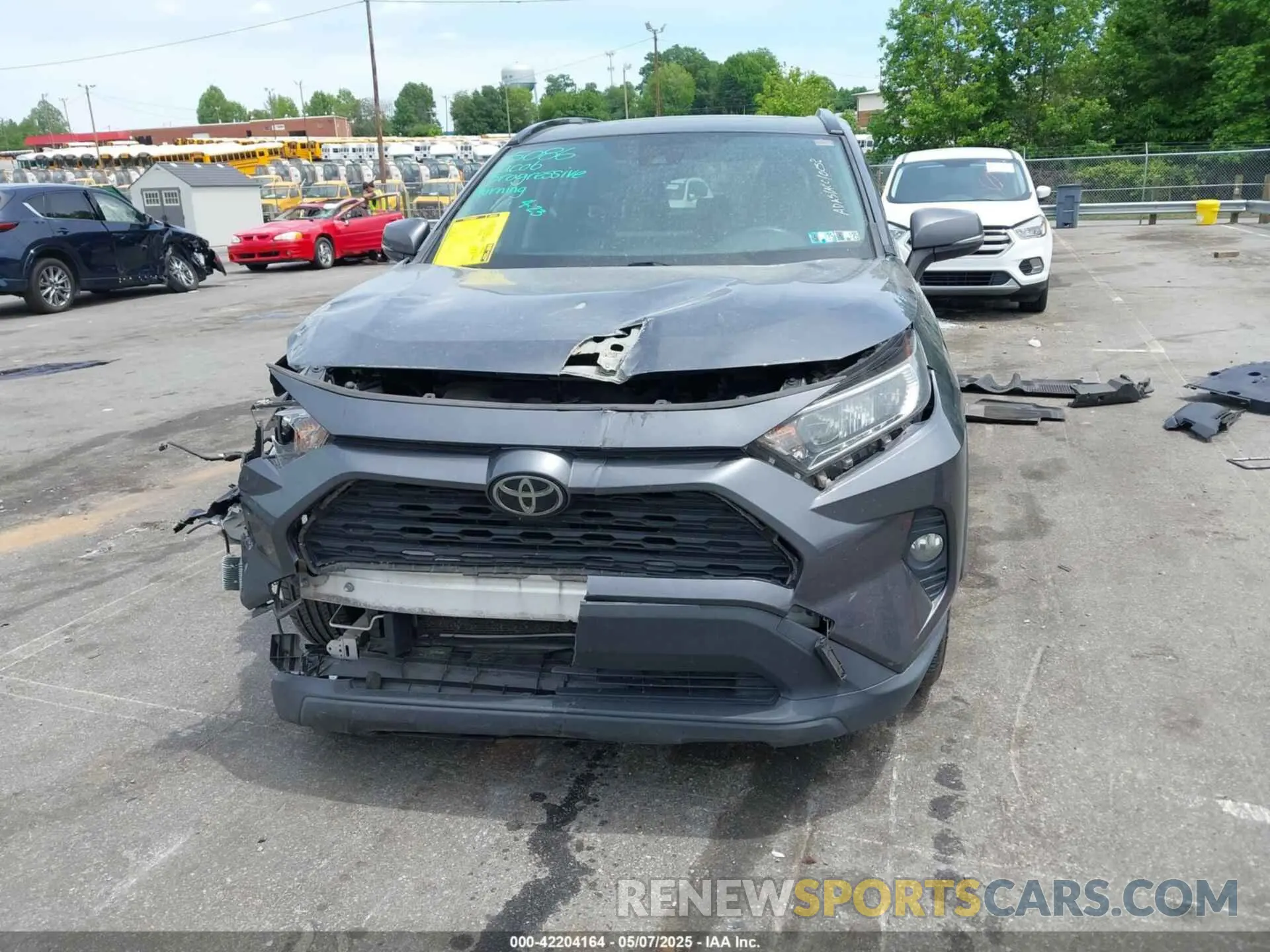13 Фотография поврежденного автомобиля JTMP1RFV8KD030071 TOYOTA RAV4 2019