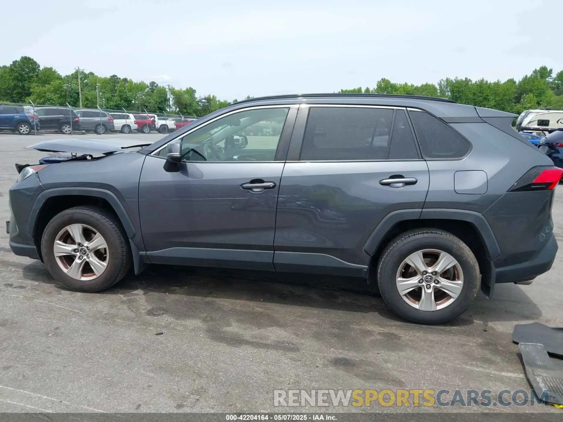 15 Фотография поврежденного автомобиля JTMP1RFV8KD030071 TOYOTA RAV4 2019