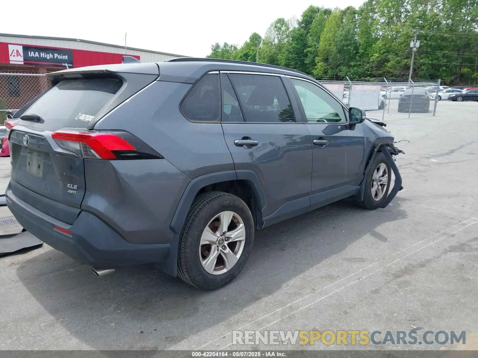 4 Фотография поврежденного автомобиля JTMP1RFV8KD030071 TOYOTA RAV4 2019