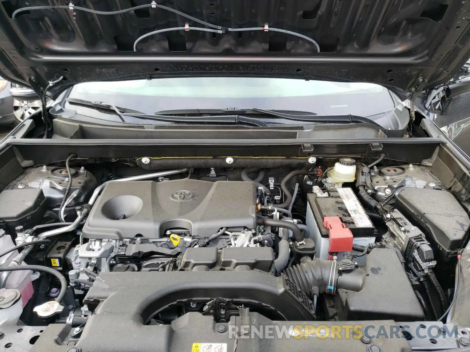7 Photograph of a damaged car JTMP1RFV8KD034394 TOYOTA RAV4 2019