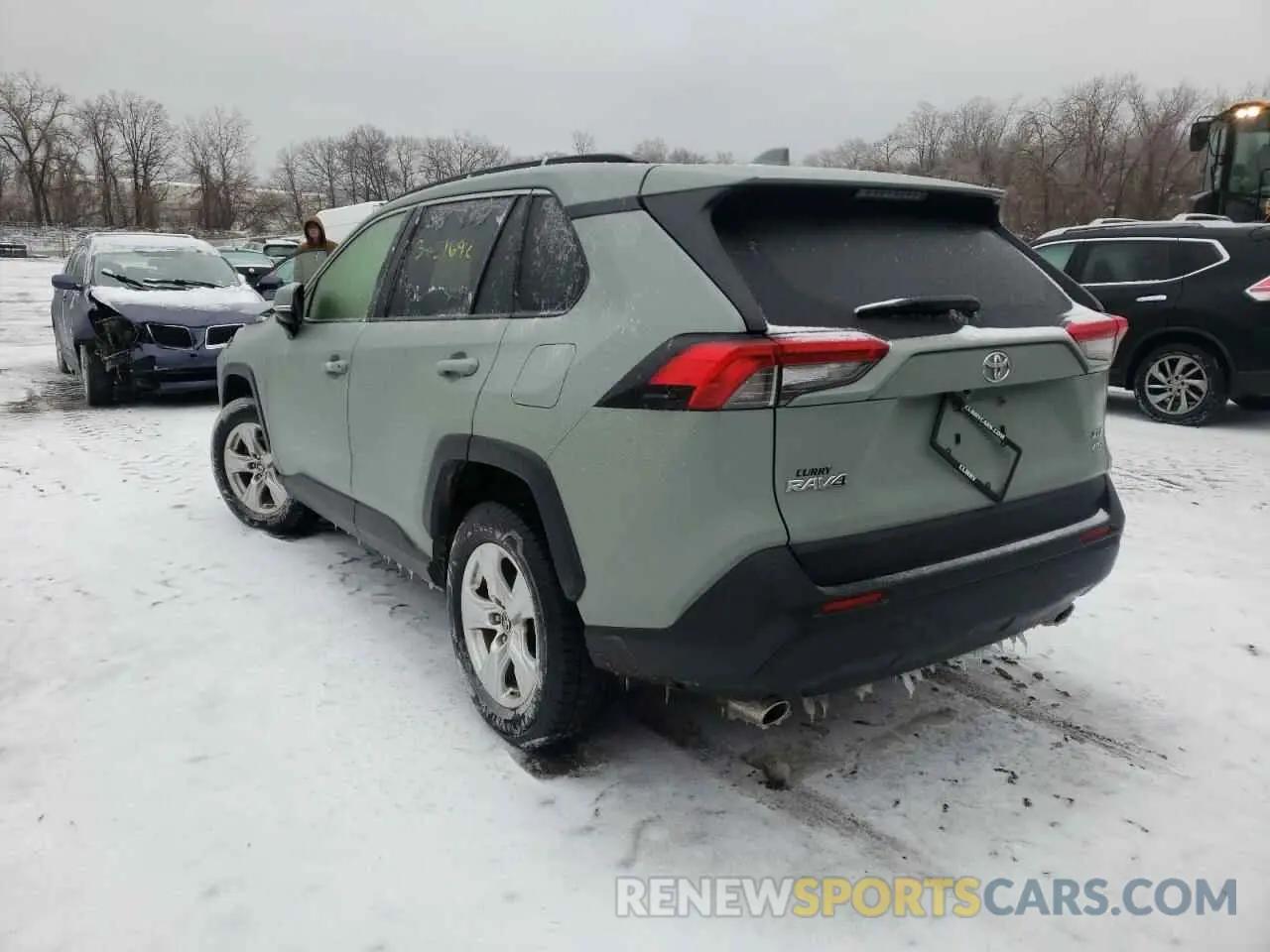 3 Photograph of a damaged car JTMP1RFV8KD043774 TOYOTA RAV4 2019