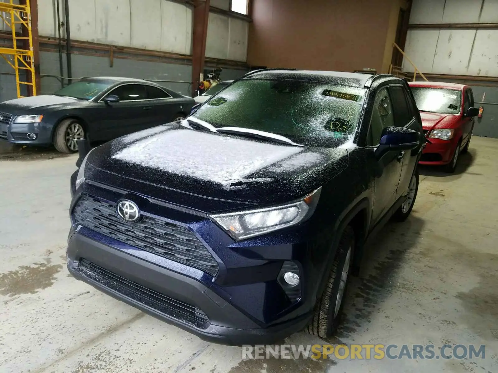 2 Photograph of a damaged car JTMP1RFV8KD510417 TOYOTA RAV4 2019